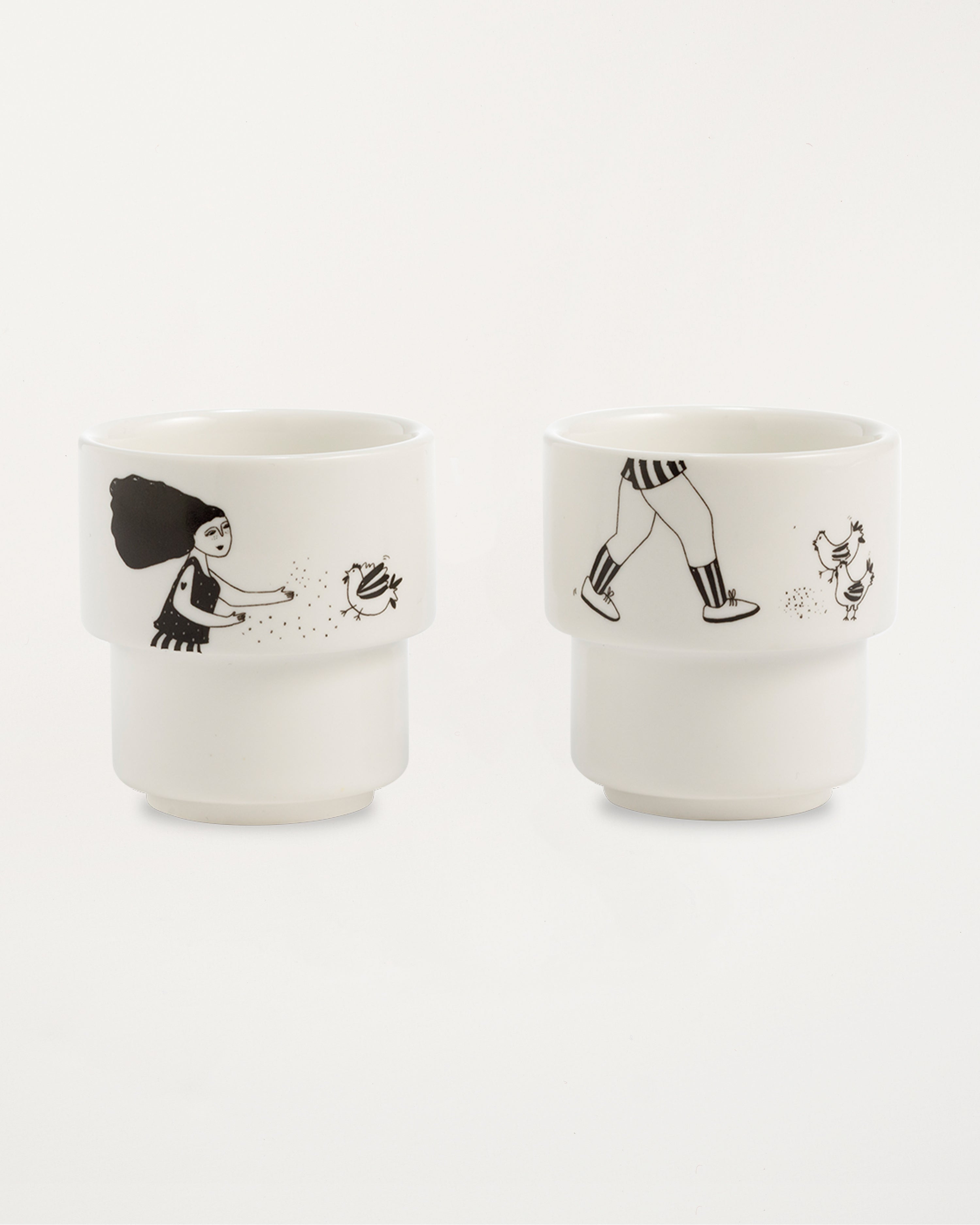 2 Egg Cups Feeding the Chicks