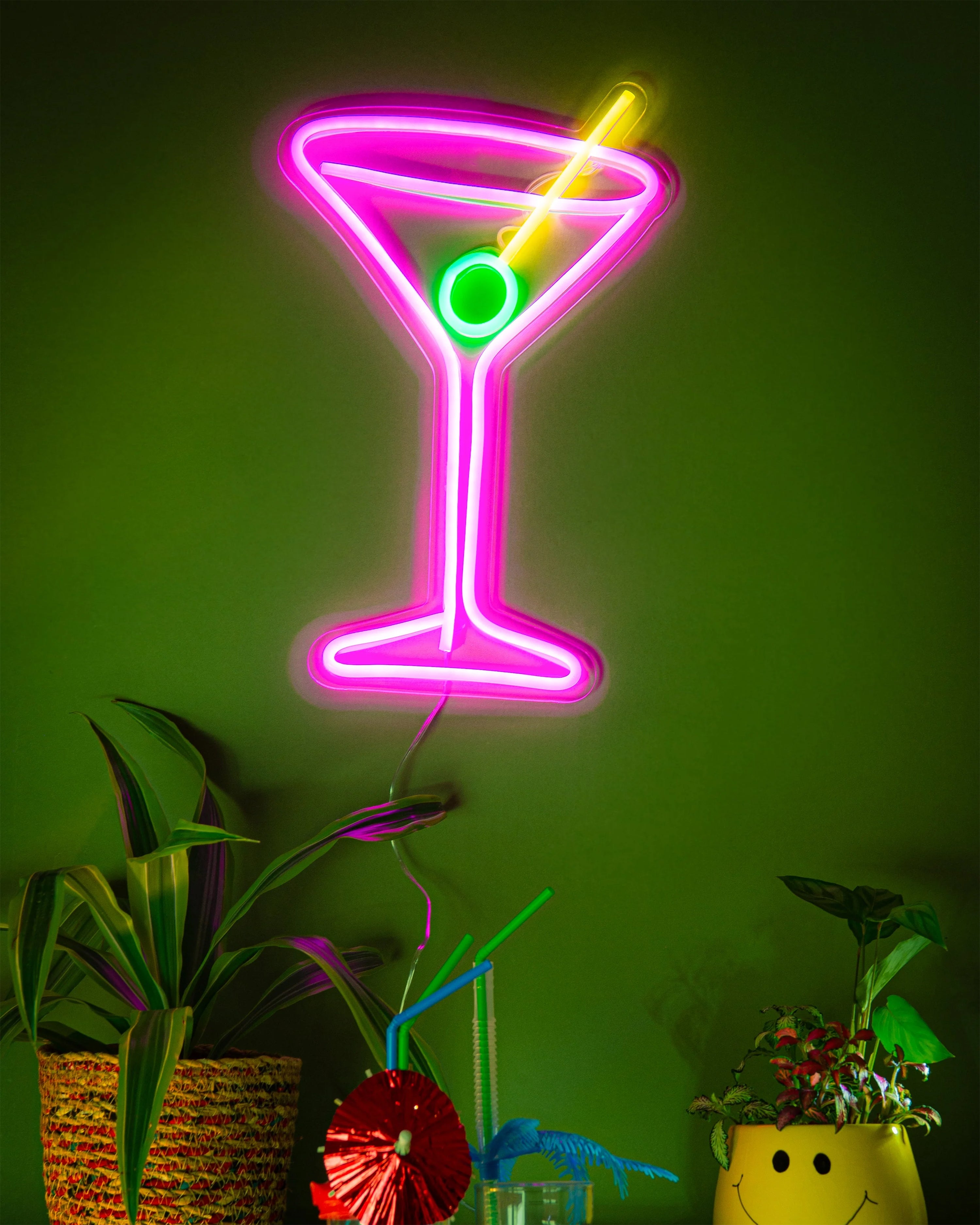 Cocktail Glass Neon Wall Light