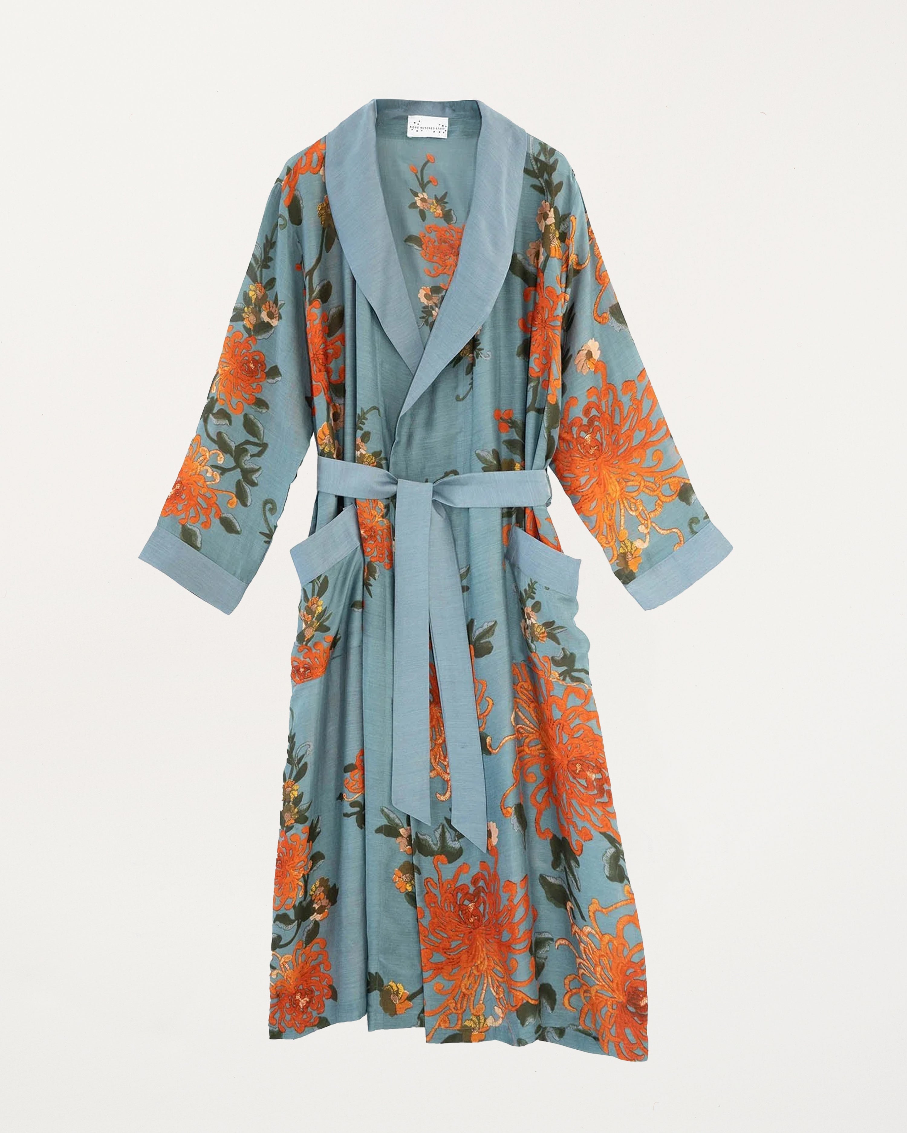 Chrysanthemum Grey Gown