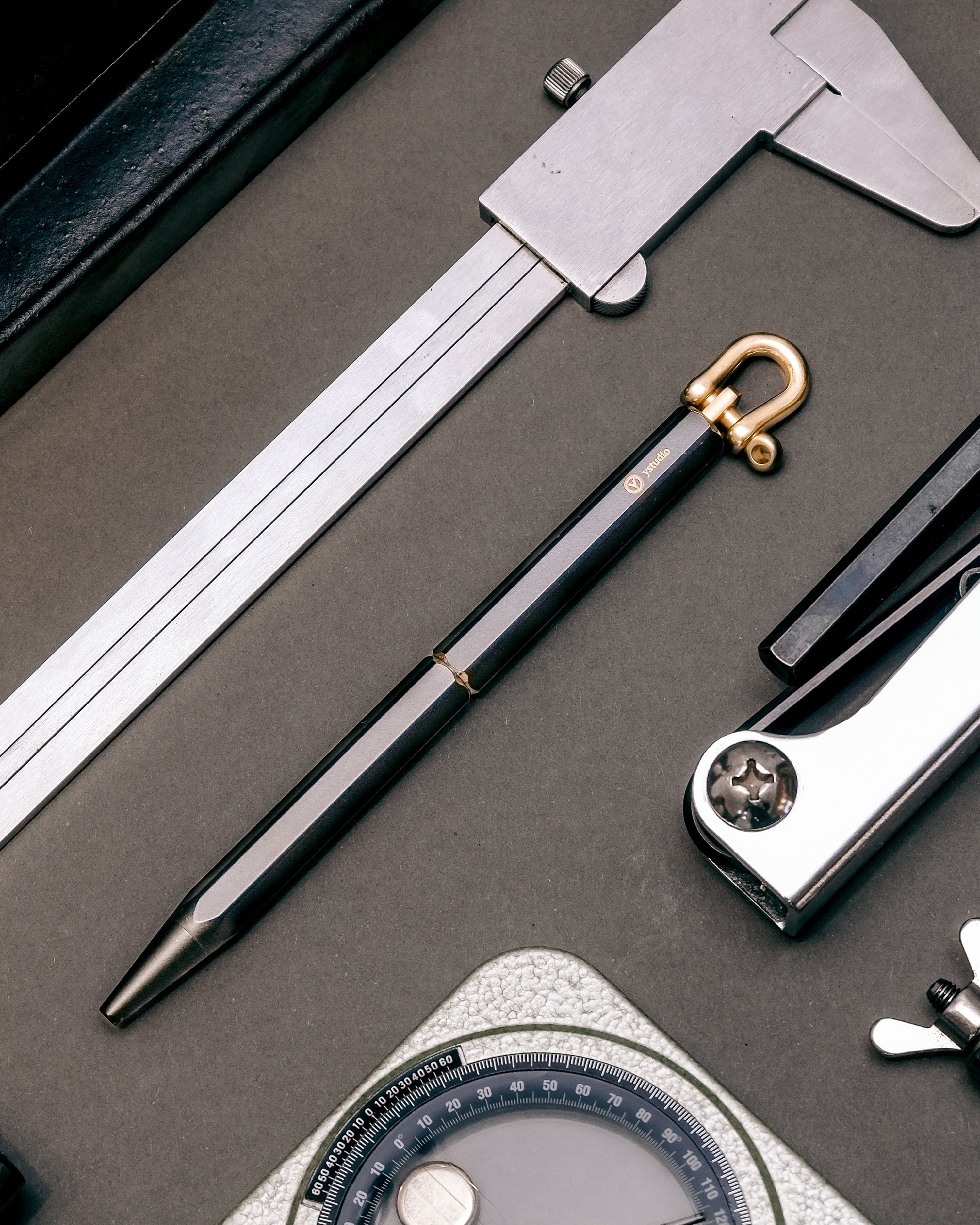 Classic Revolve Portable Ballpoint Pen Black