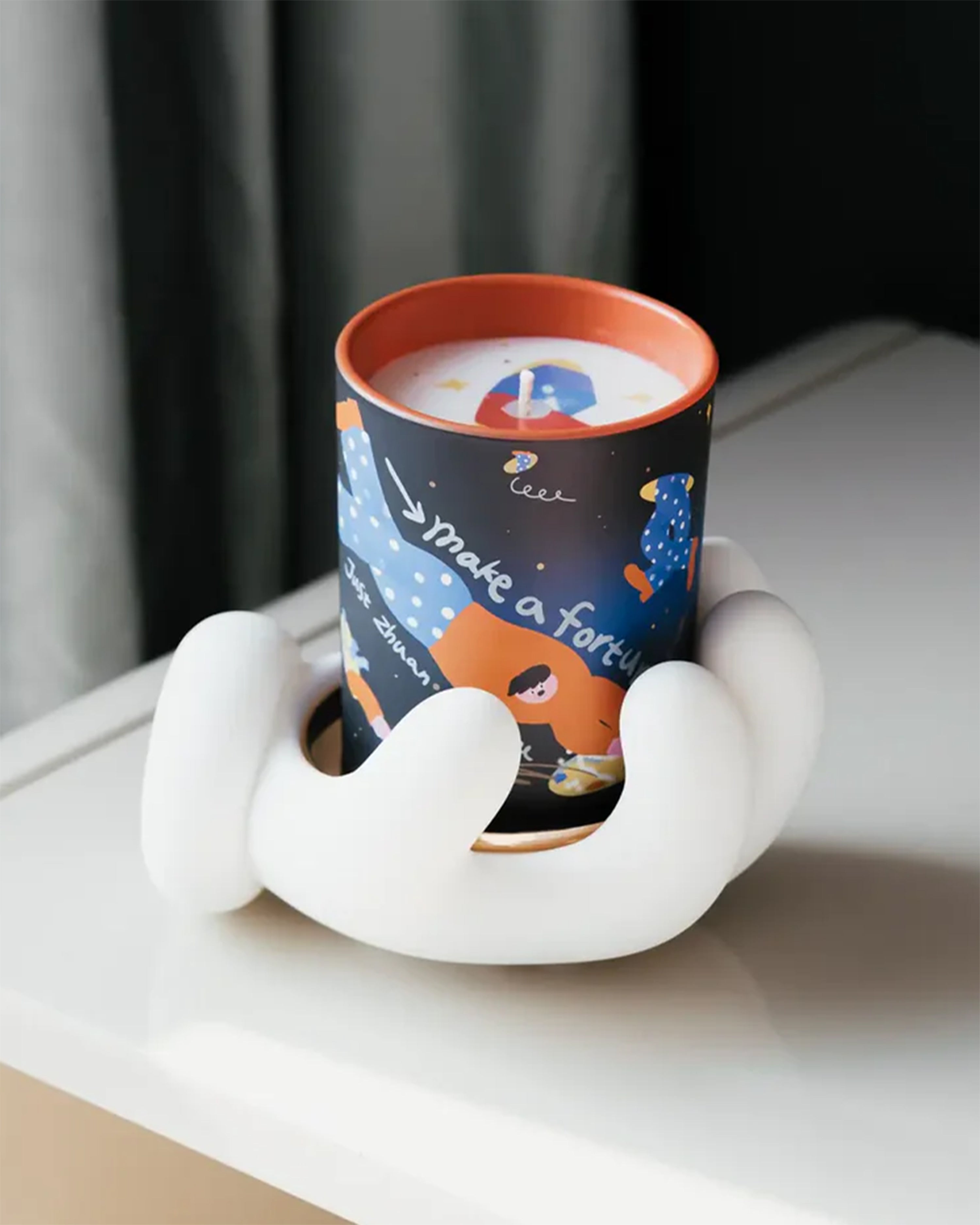 Fortune Wow Collection II Cedar Scented Candle
