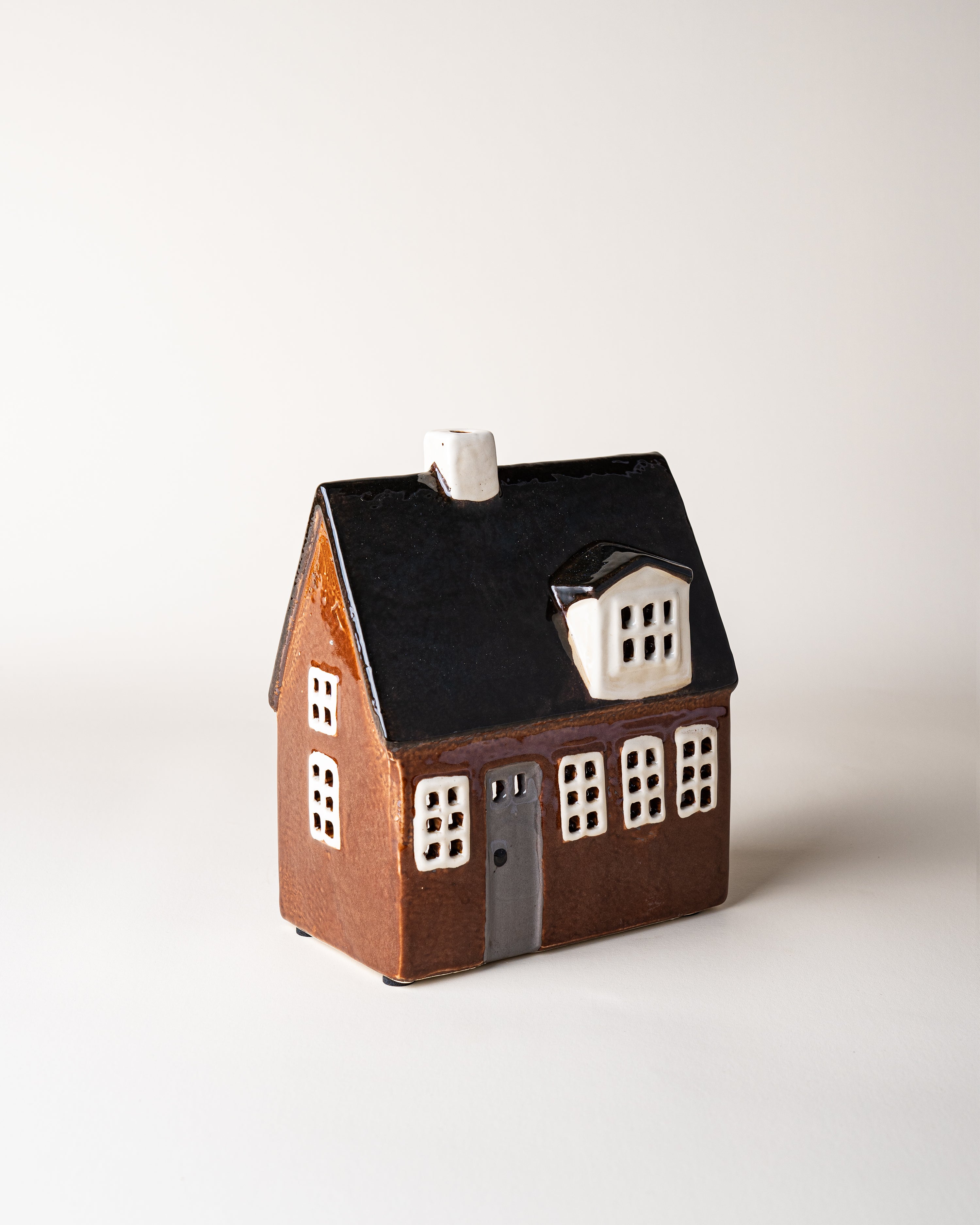 House Tealight Holder Brown/Black Roof