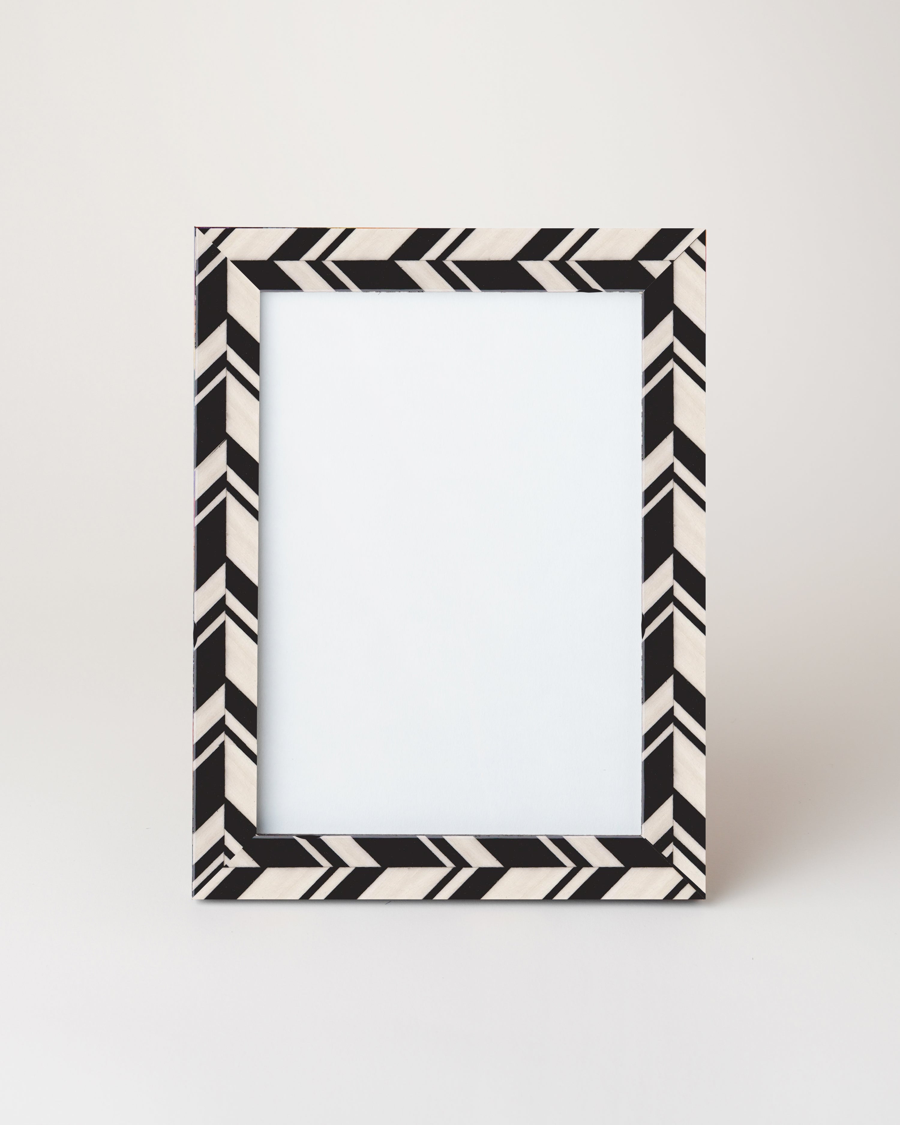 J-Louis Black/White Frame 13x18cm