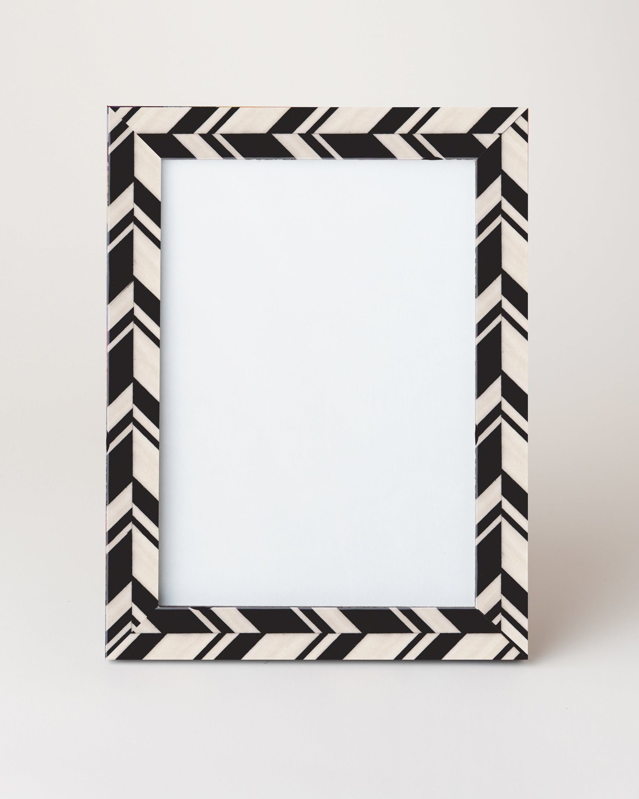 J-Louis Black/White Frame 13x18cm