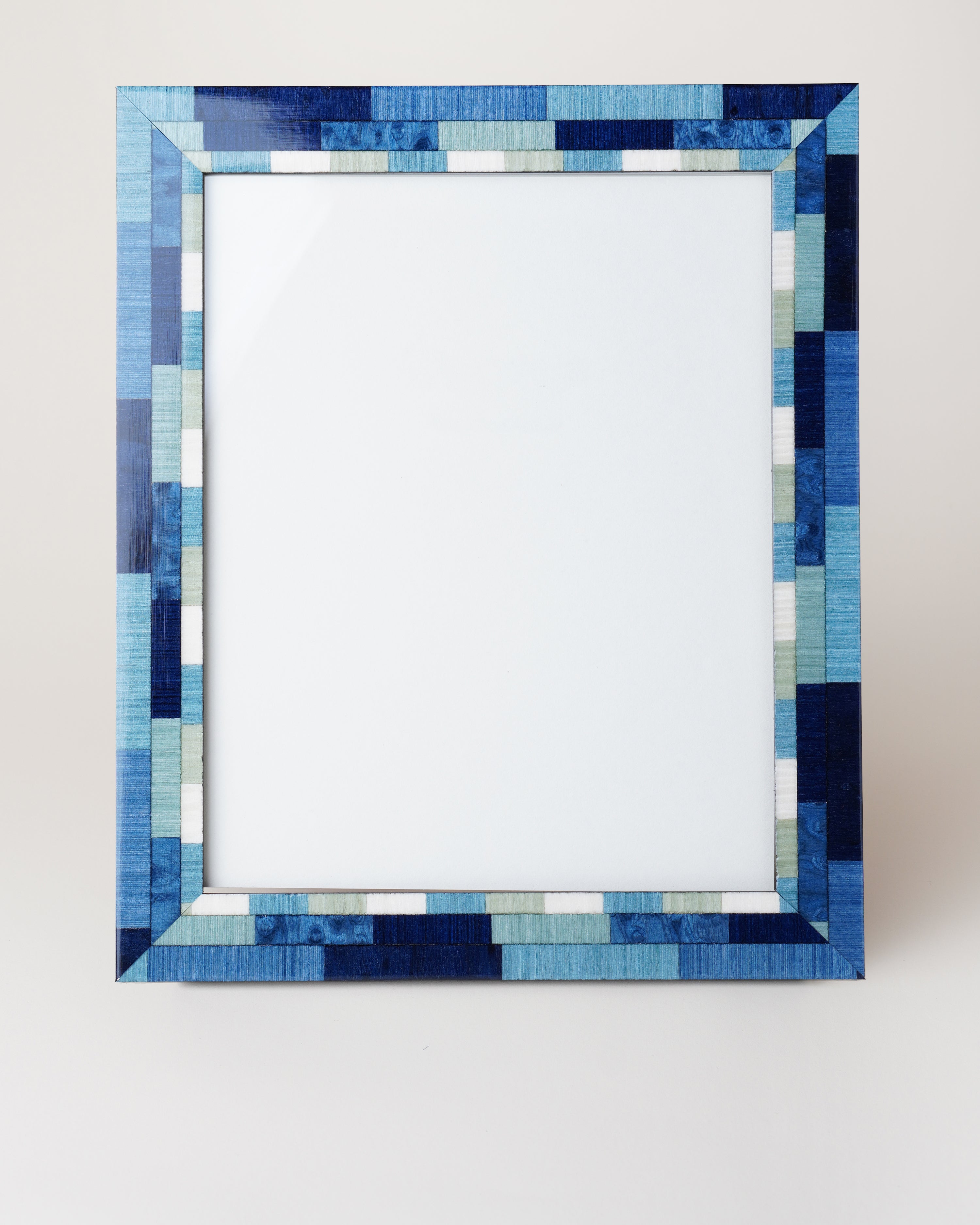 Mira Blue Frame 20x25cm