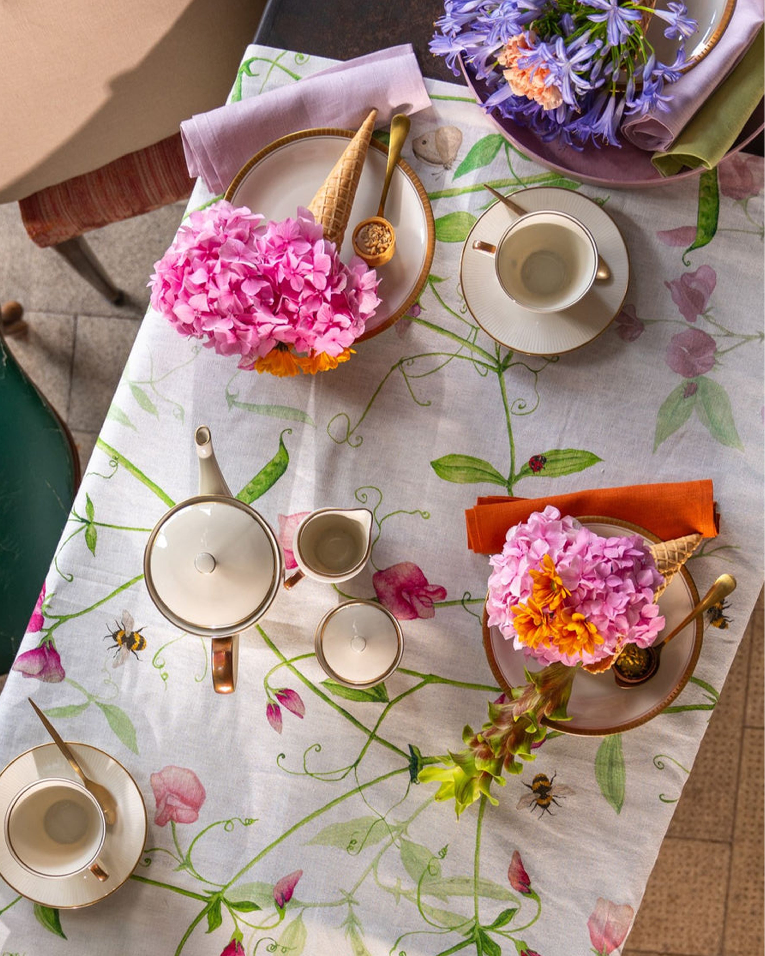 Petits Pois Tablecloth