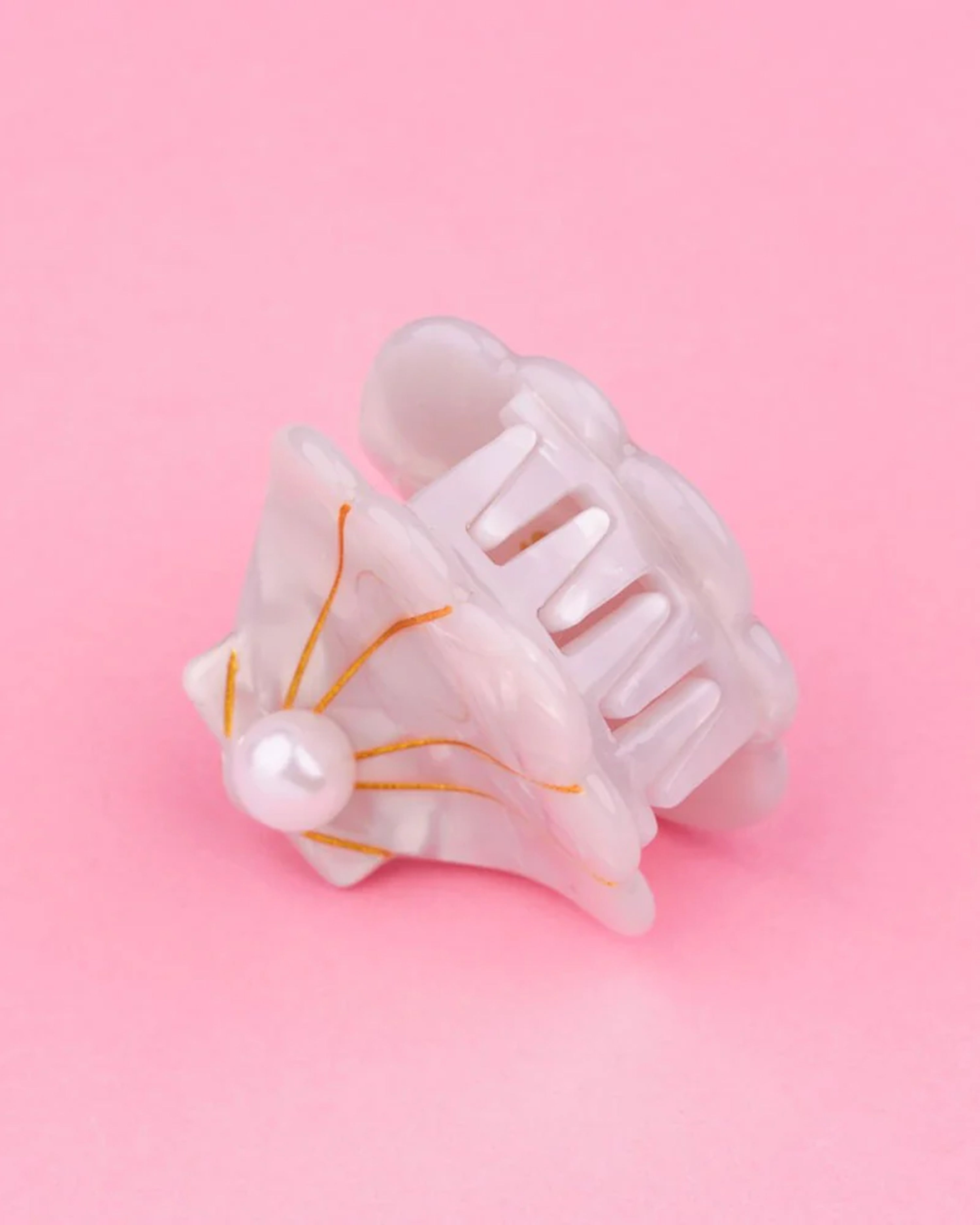 Scallop Shell Mini Hair Claw