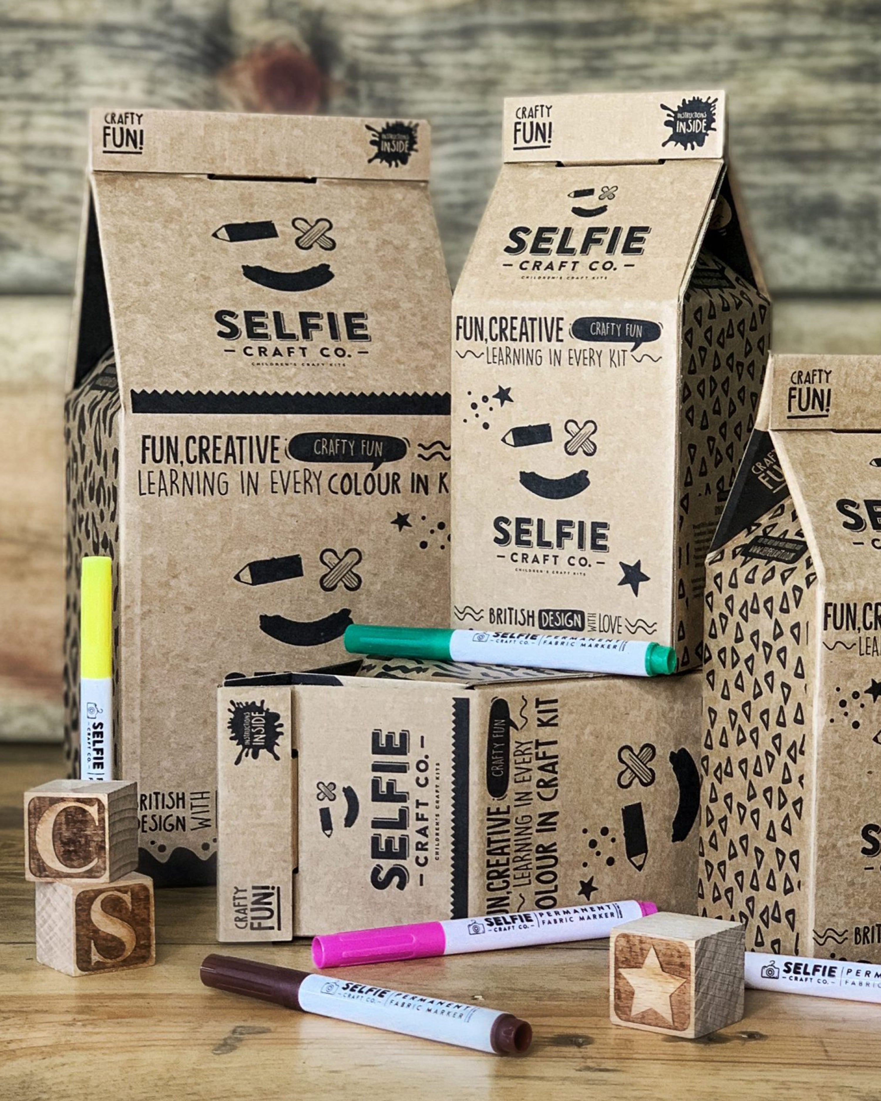 Colour in Pyjamas/Space 4-6