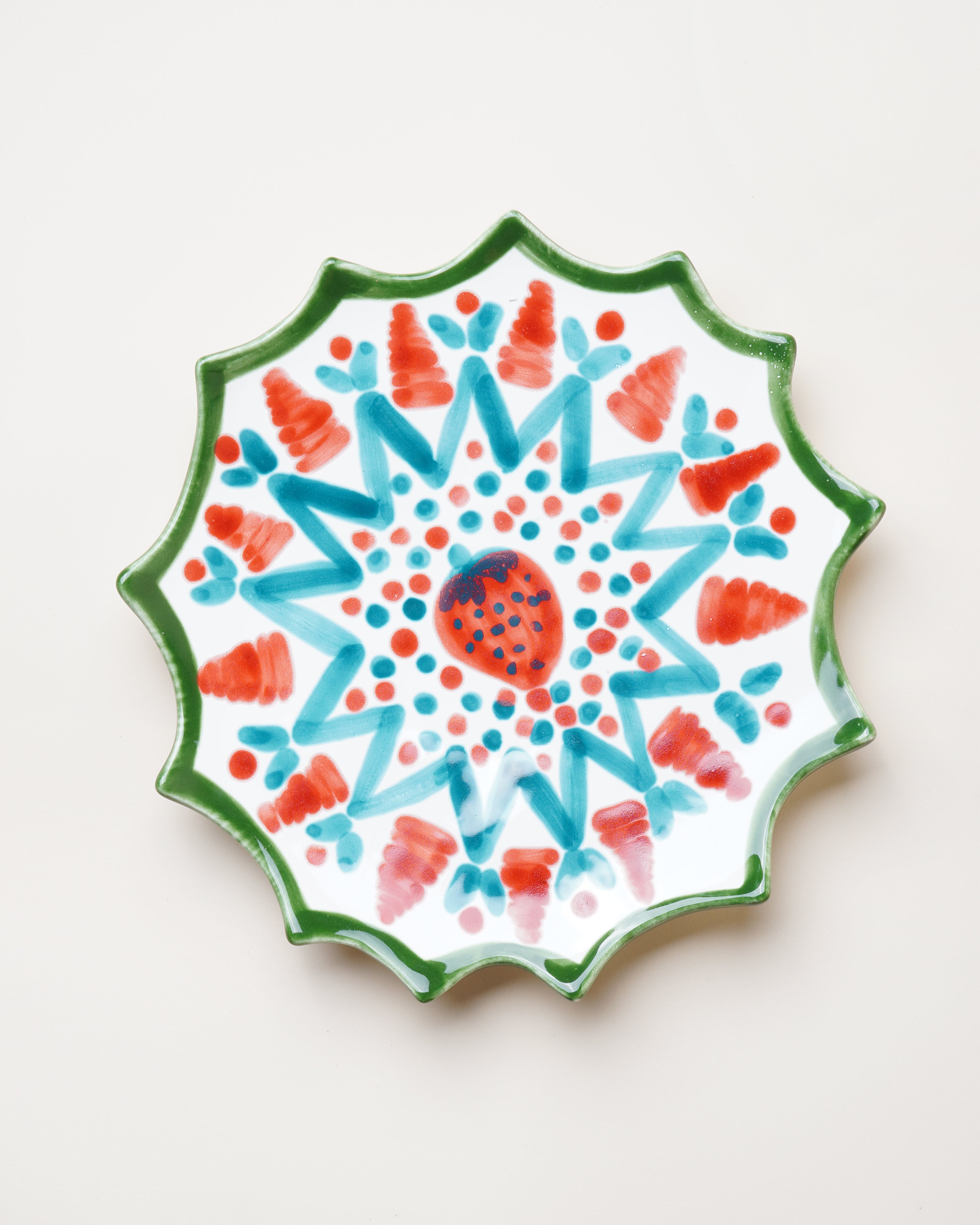 Strawberry Dessert Plate D30cm