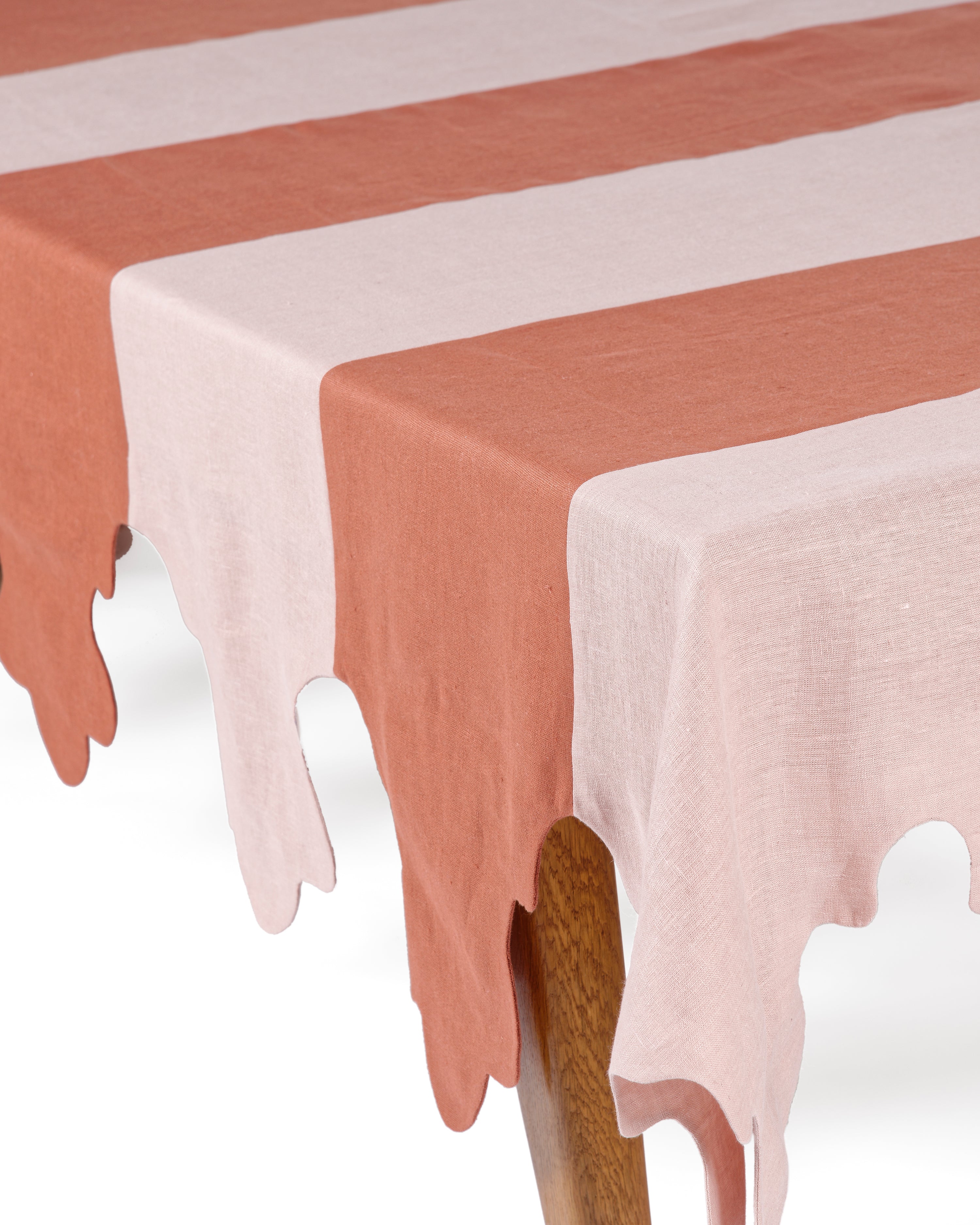 Sultana Tablecloth Pink/Terracotta