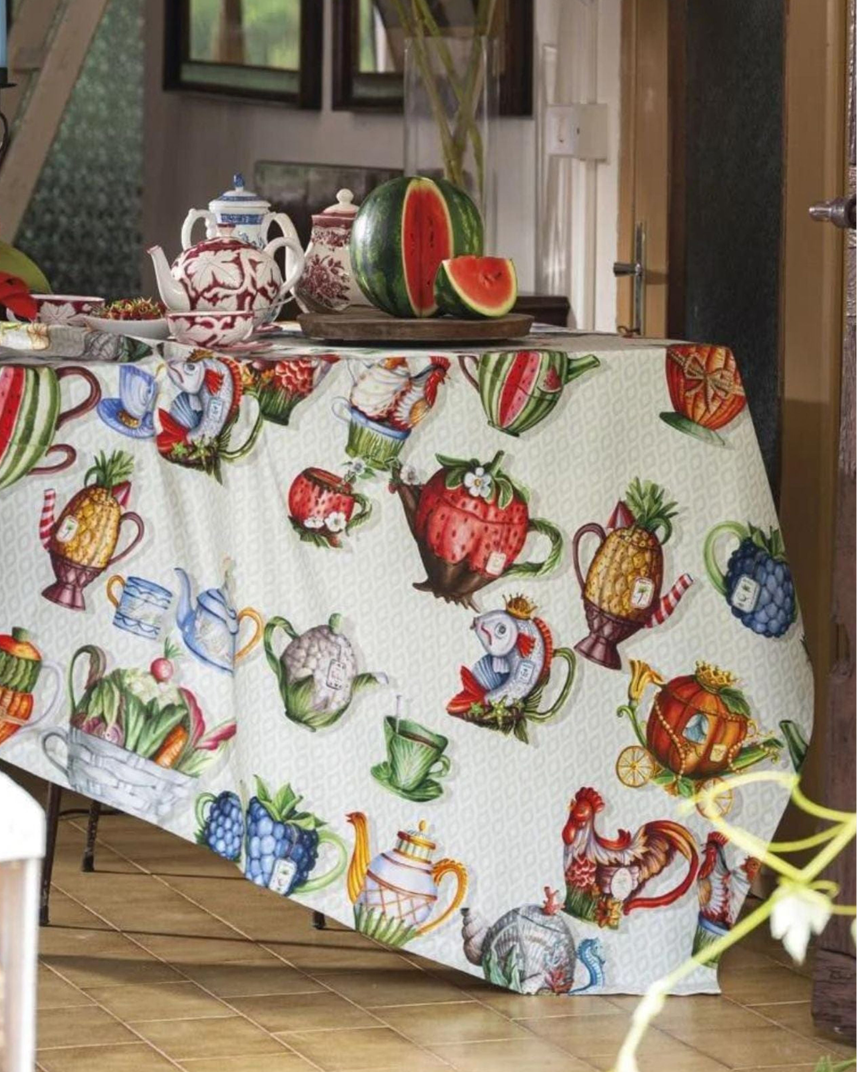 Teabreak Tablecloth
