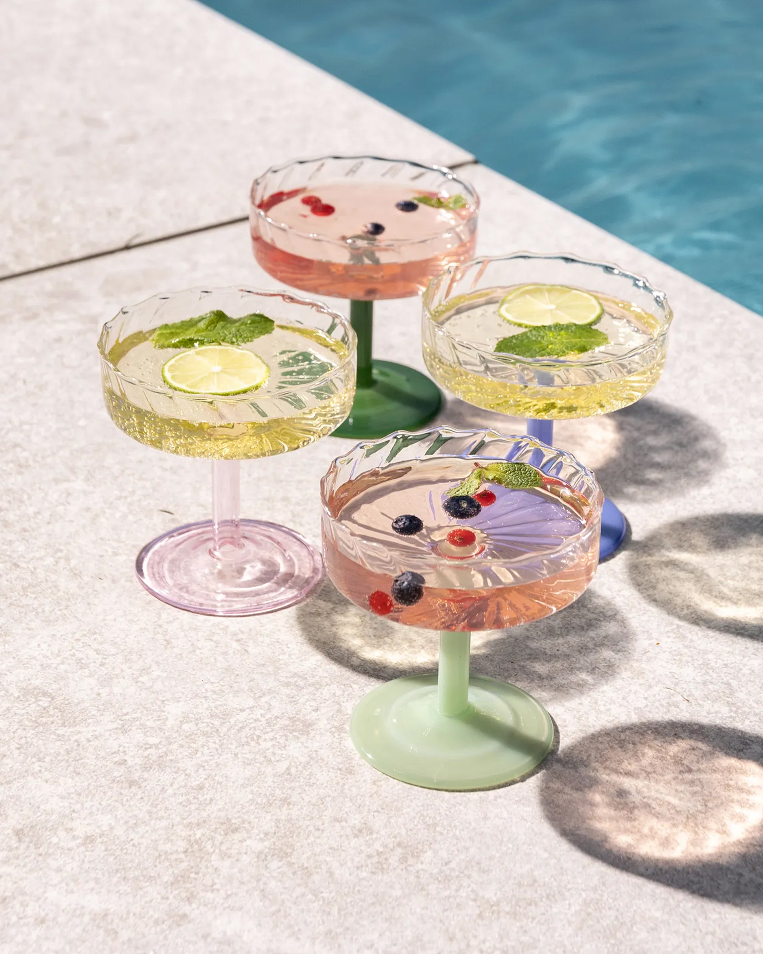 Coupe Twirl Pink Set of 2