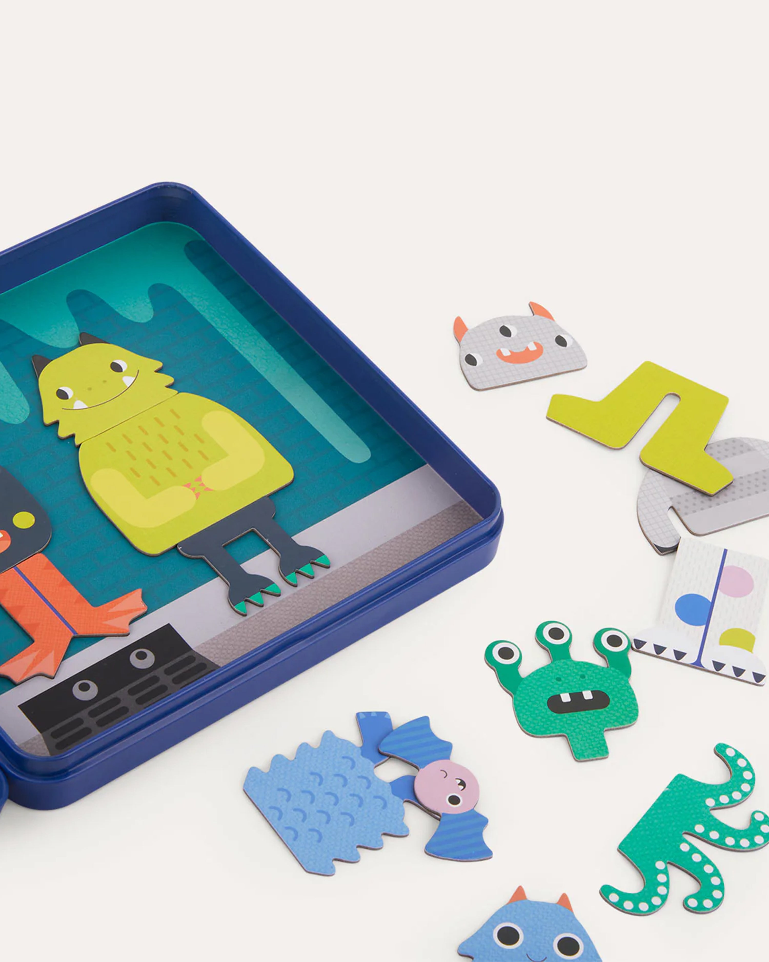 Mix + Match Monsters Magnetic Play Set