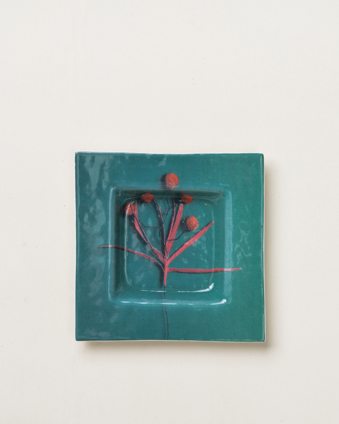 Grass Square Plate - Dark Green & Pink