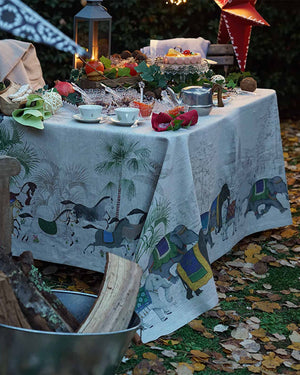 Barnum Linen Tablecloth