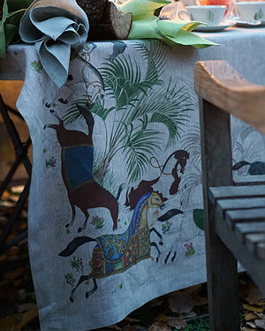 Barnum Linen Tablecloth