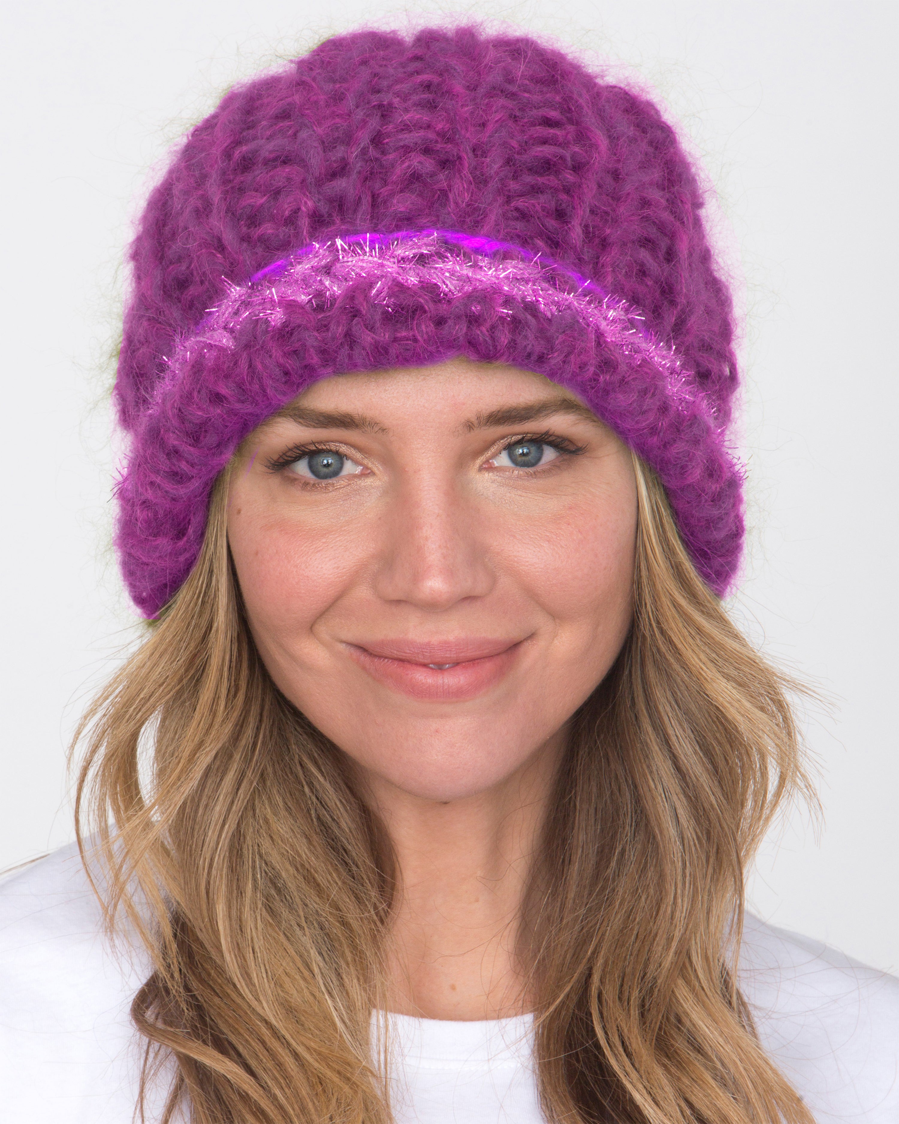 Calian Beanie Magenta