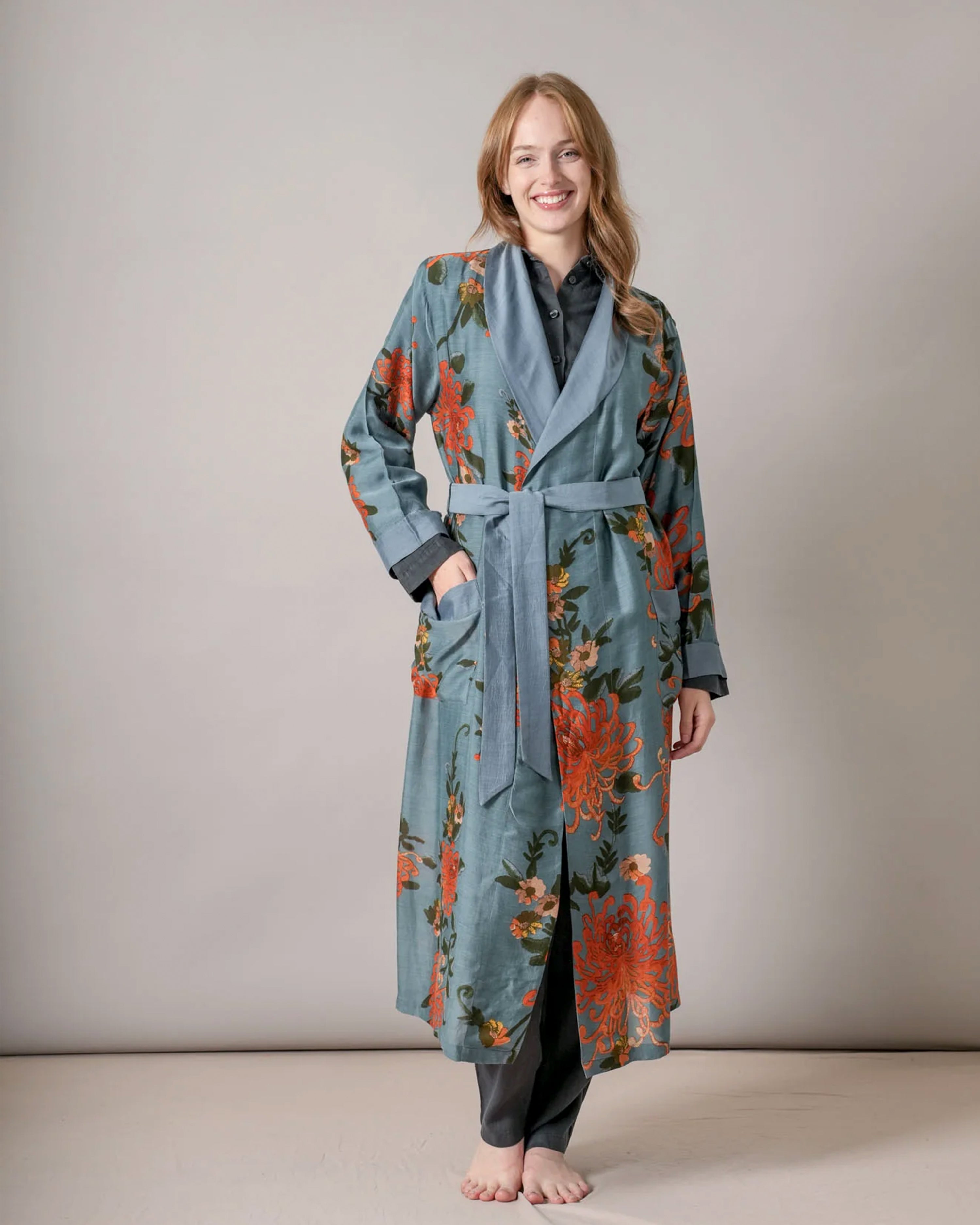 Chrysanthemum Grey Gown