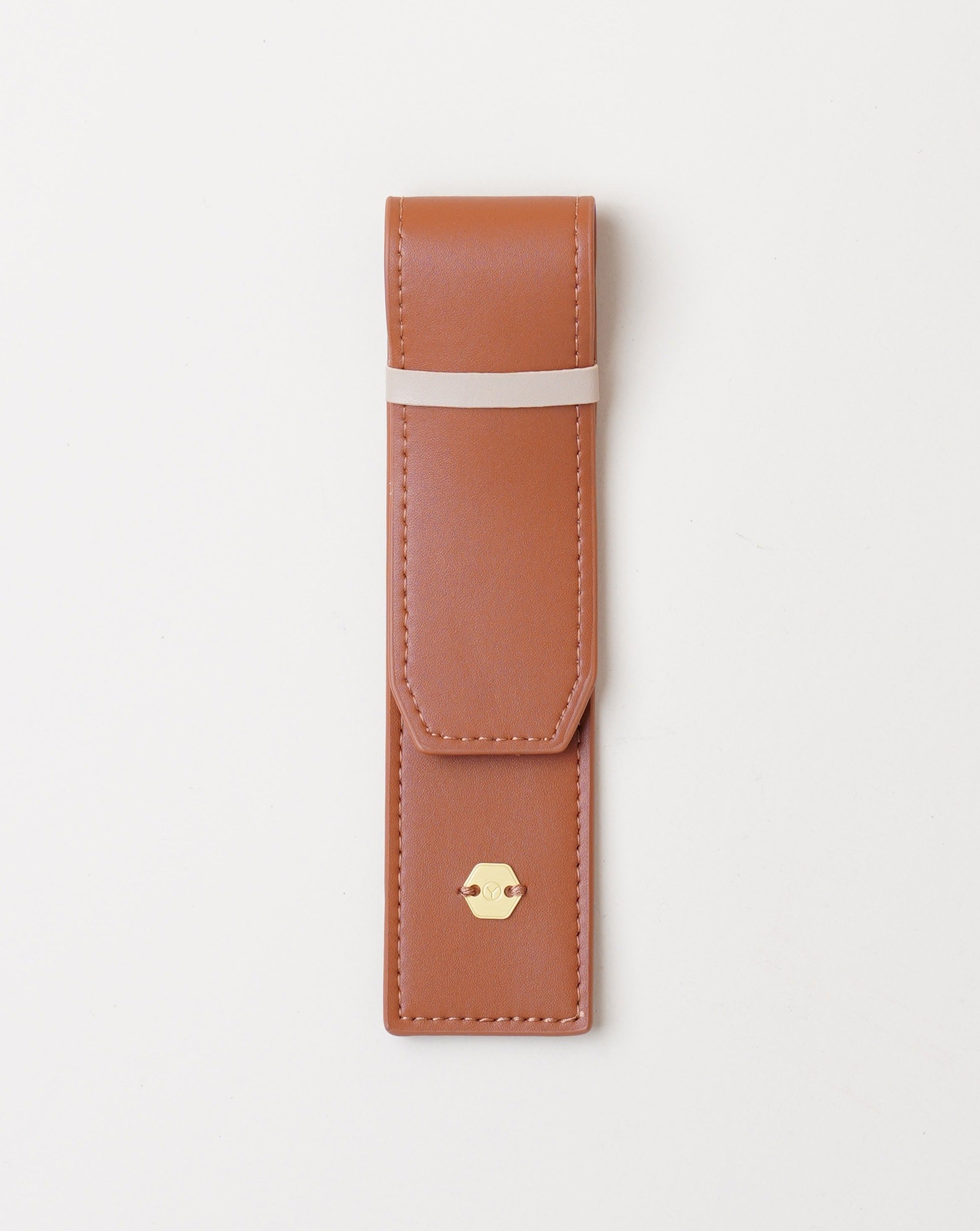 Classic Reflect Pen Pouch Caramel