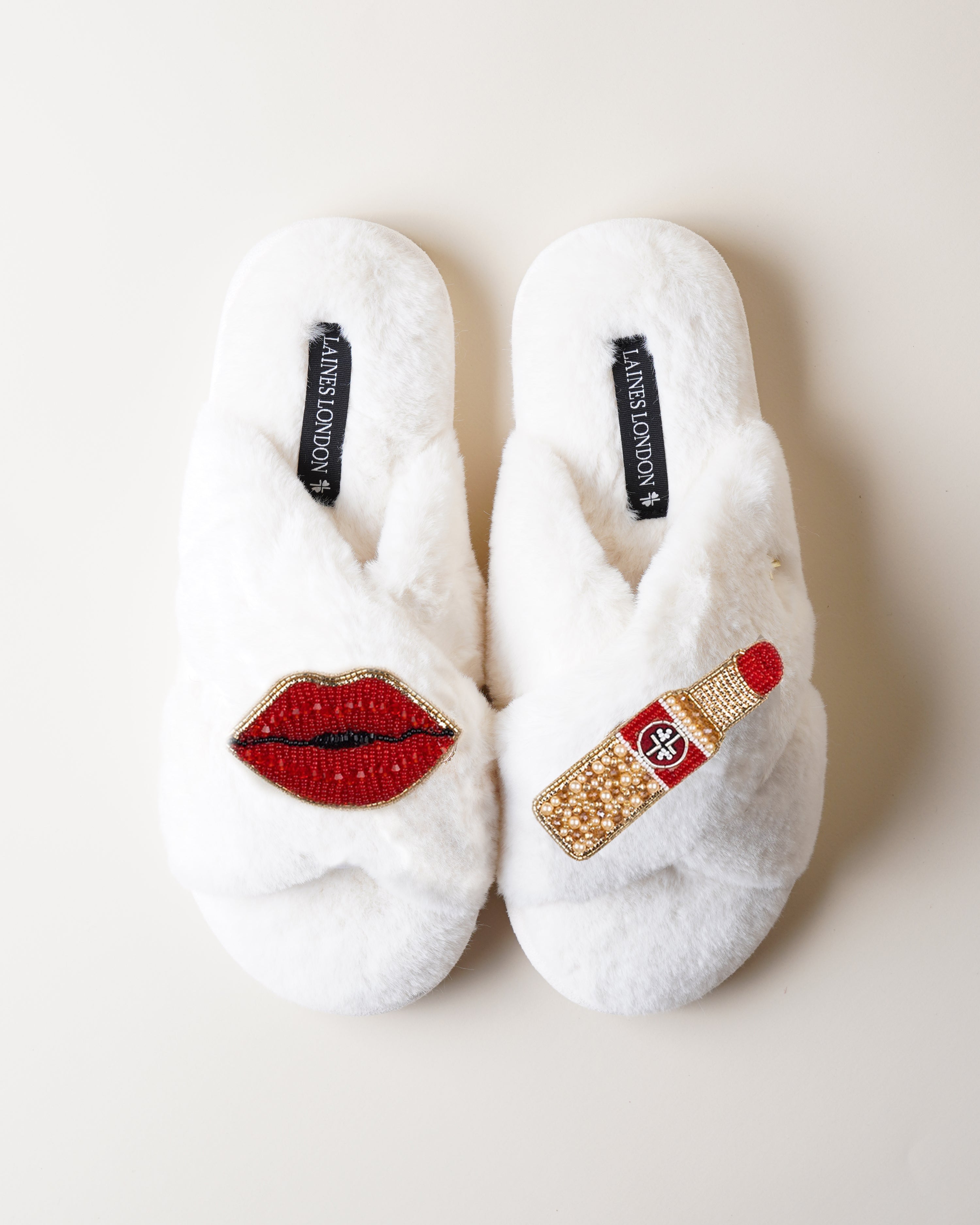 Classic Slippers With Red Lipstick & Lips Brooches Cream