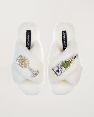 Classic Slippers With Vino Darling Brooches Cream