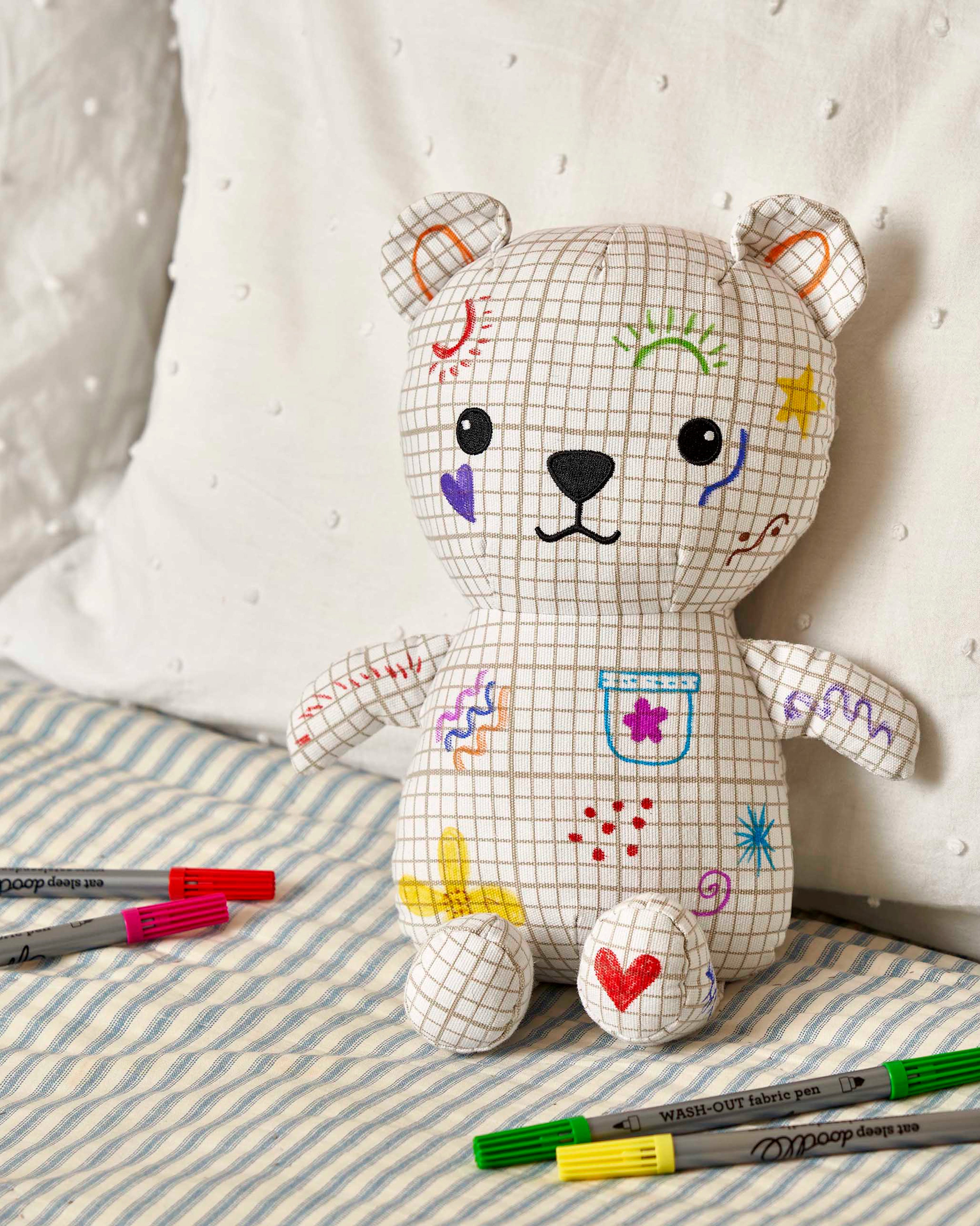 Colour-in & Doodle Artie Bear