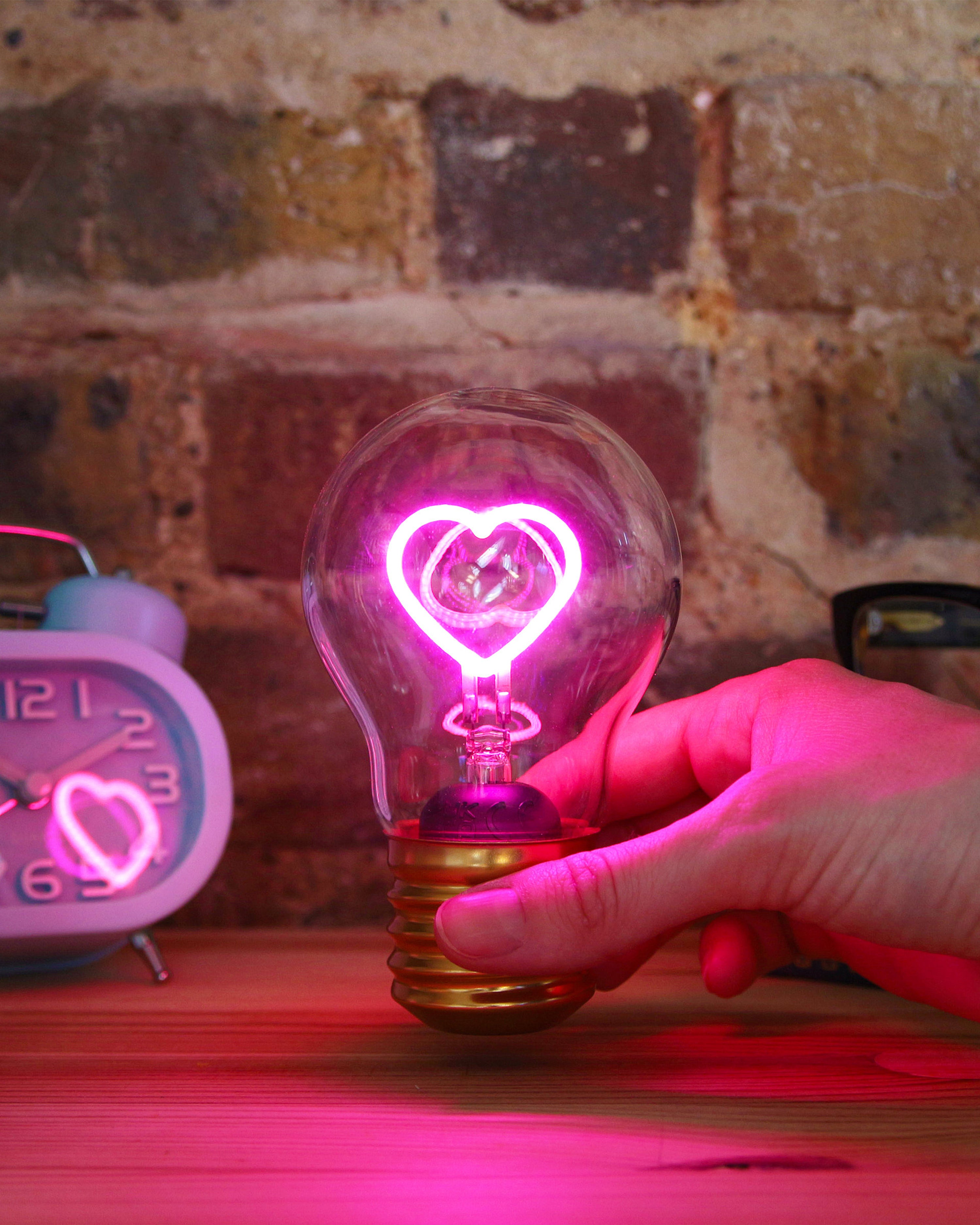 Cordless Heart Lightbulb