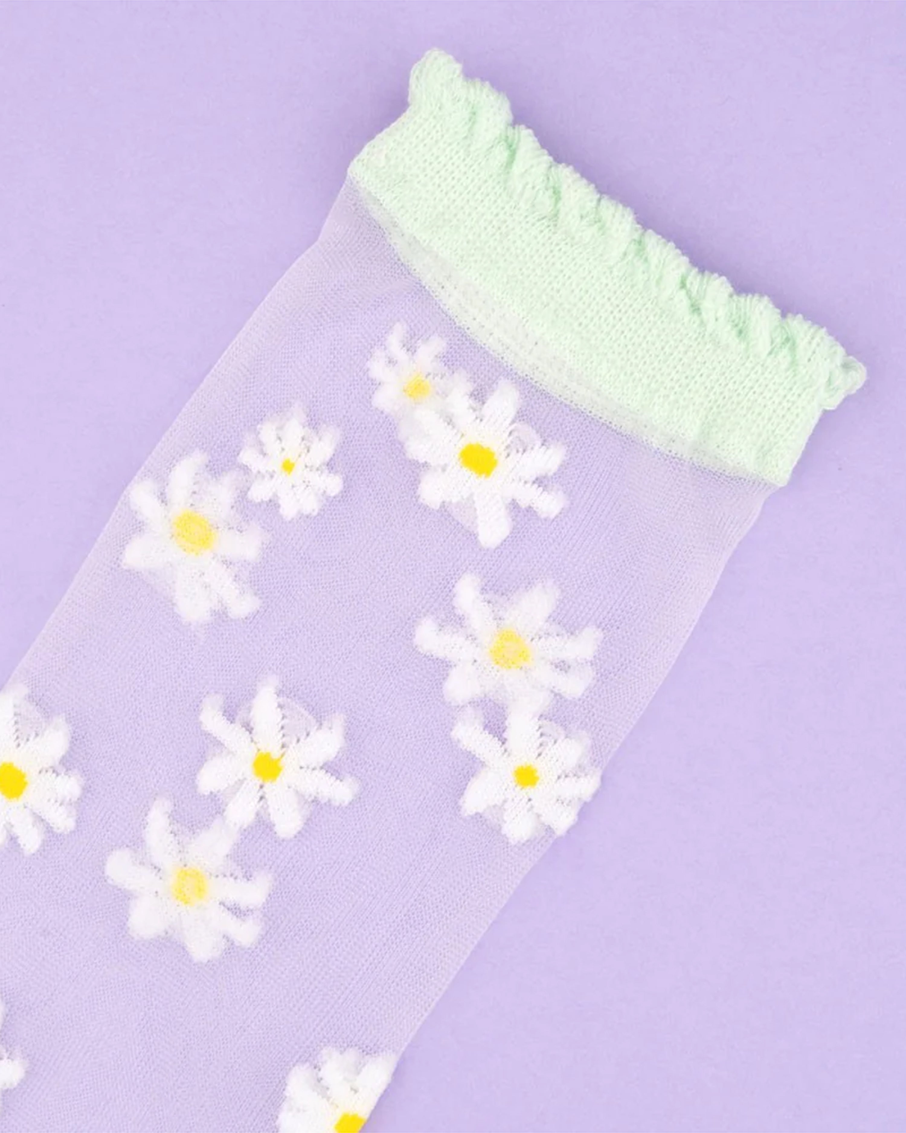 Daisy Sheer Socks