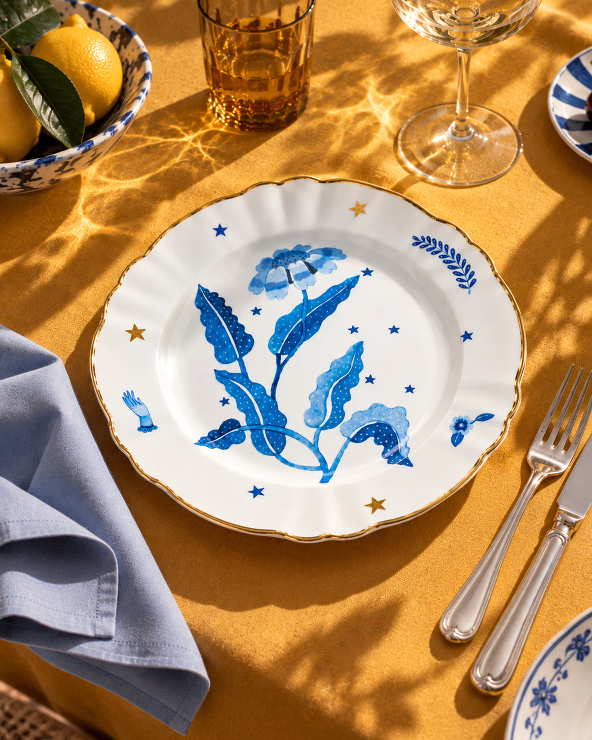 Deep Plate/Blue Flower D23cm
