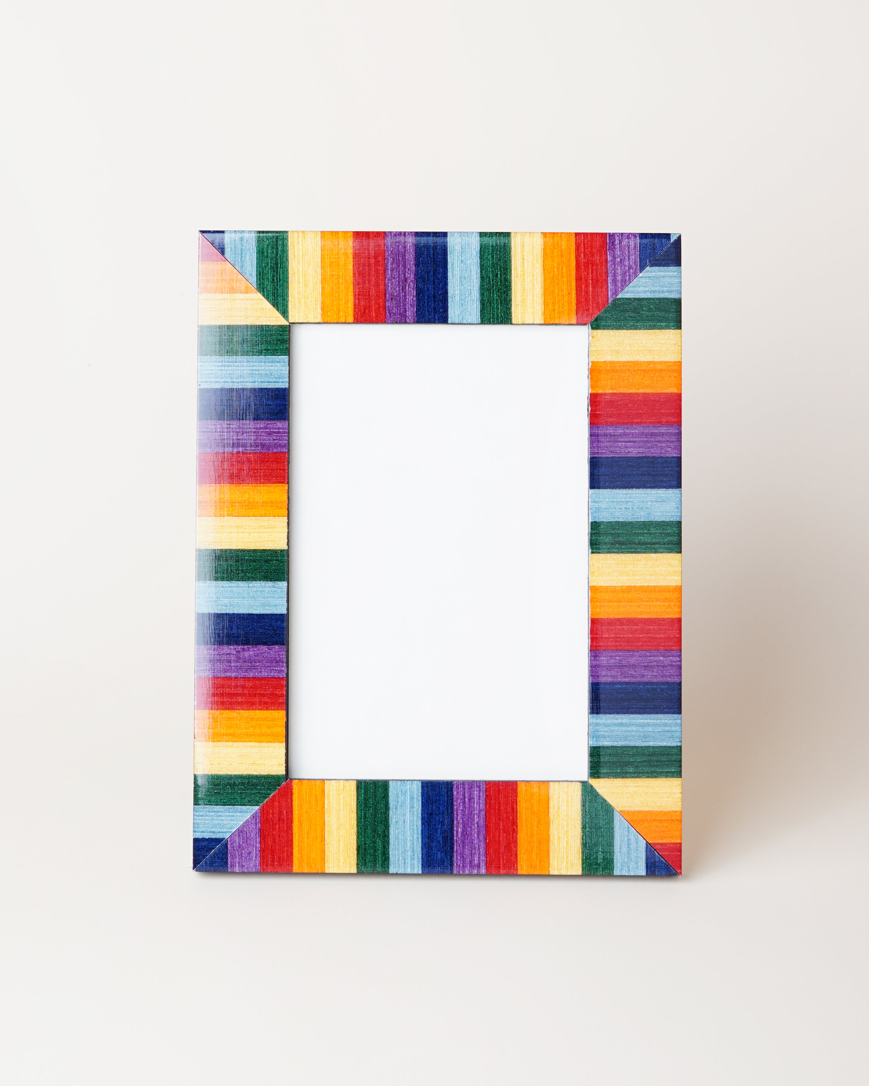 Gaia Rainbow Frame 10x15cm