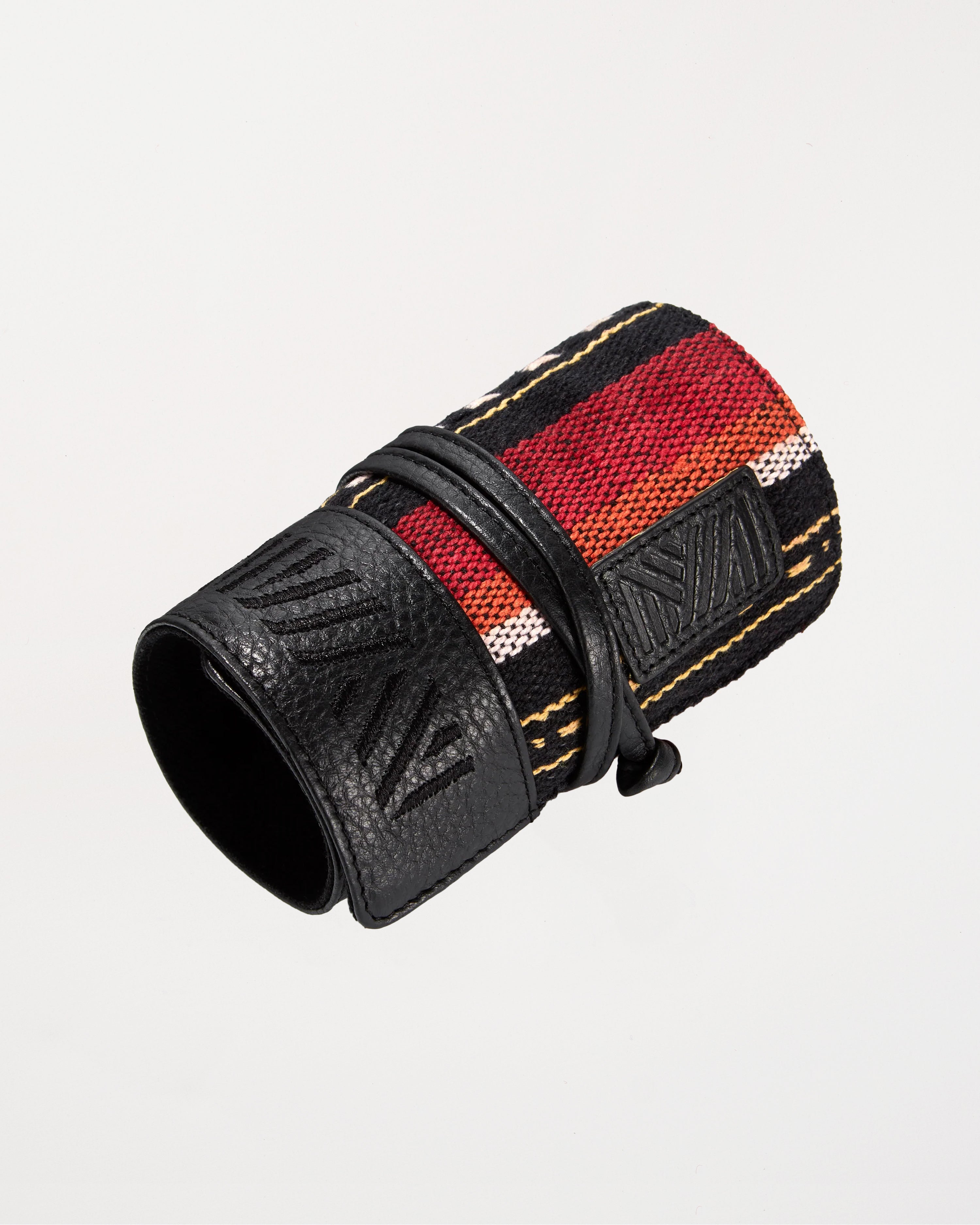 Gaucho Aztec Grooming Roll, Stripes (Black/ Red/ Yellow)