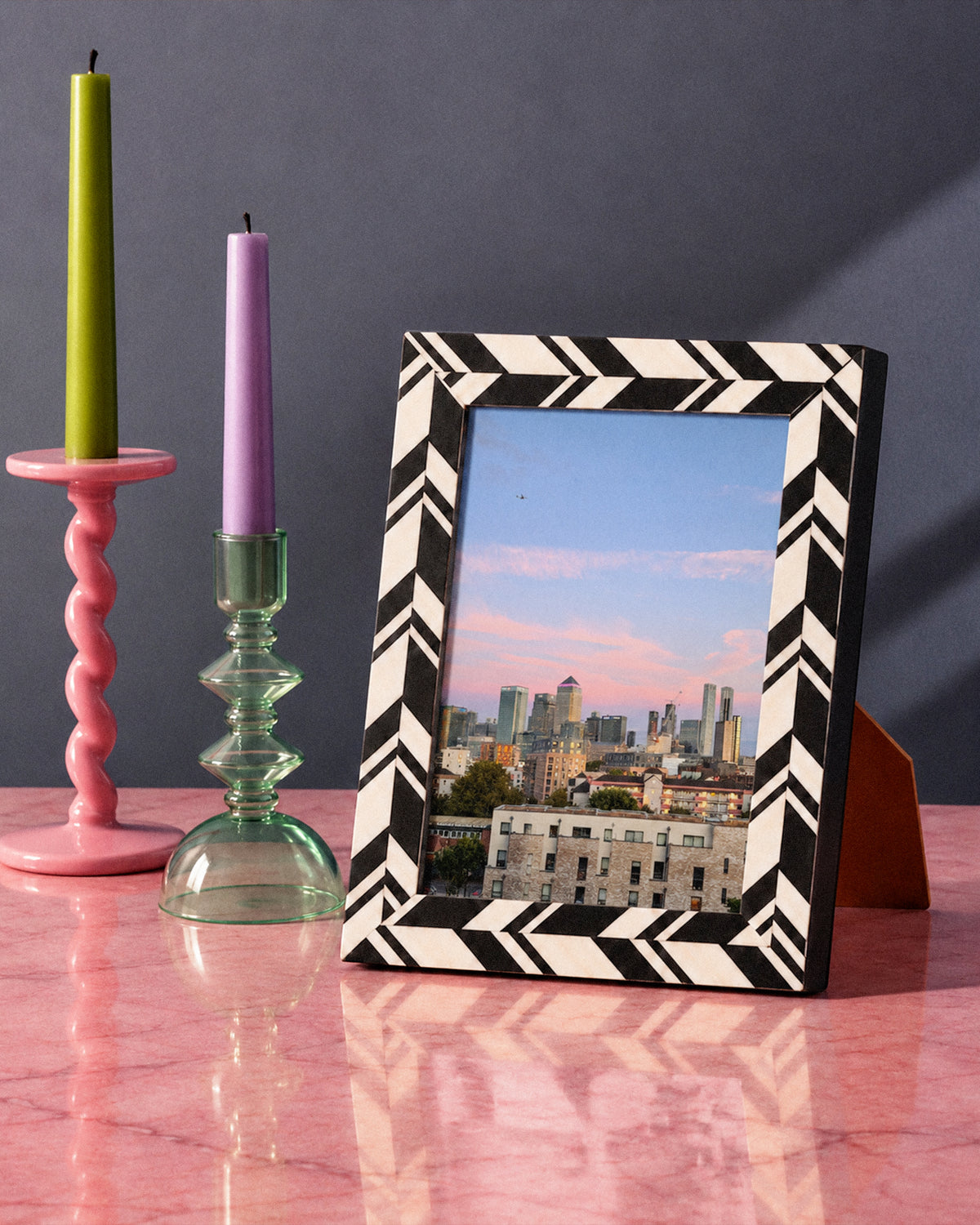 J-Louis Black/White Frame