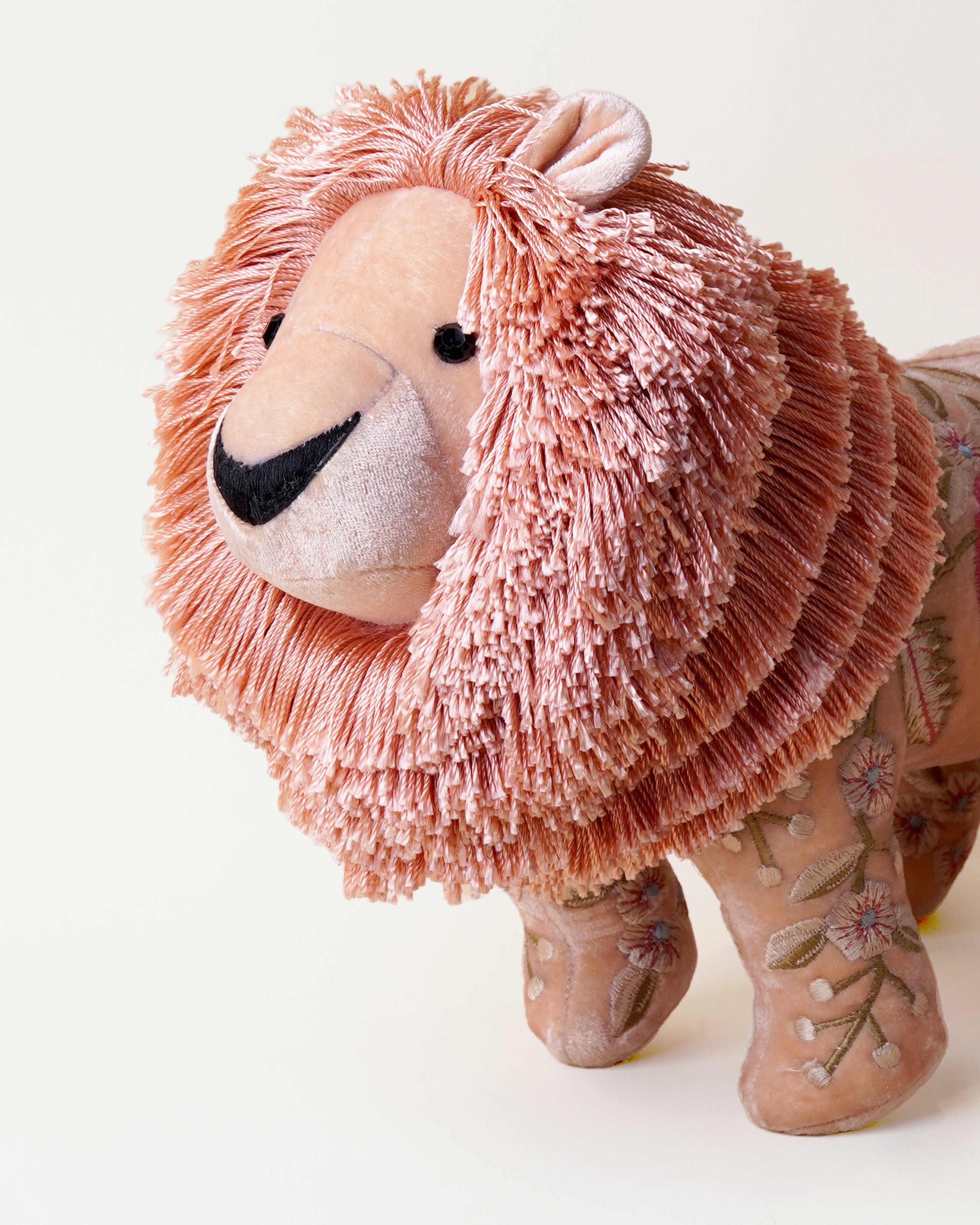 Liza Pink Quartz Lion Big