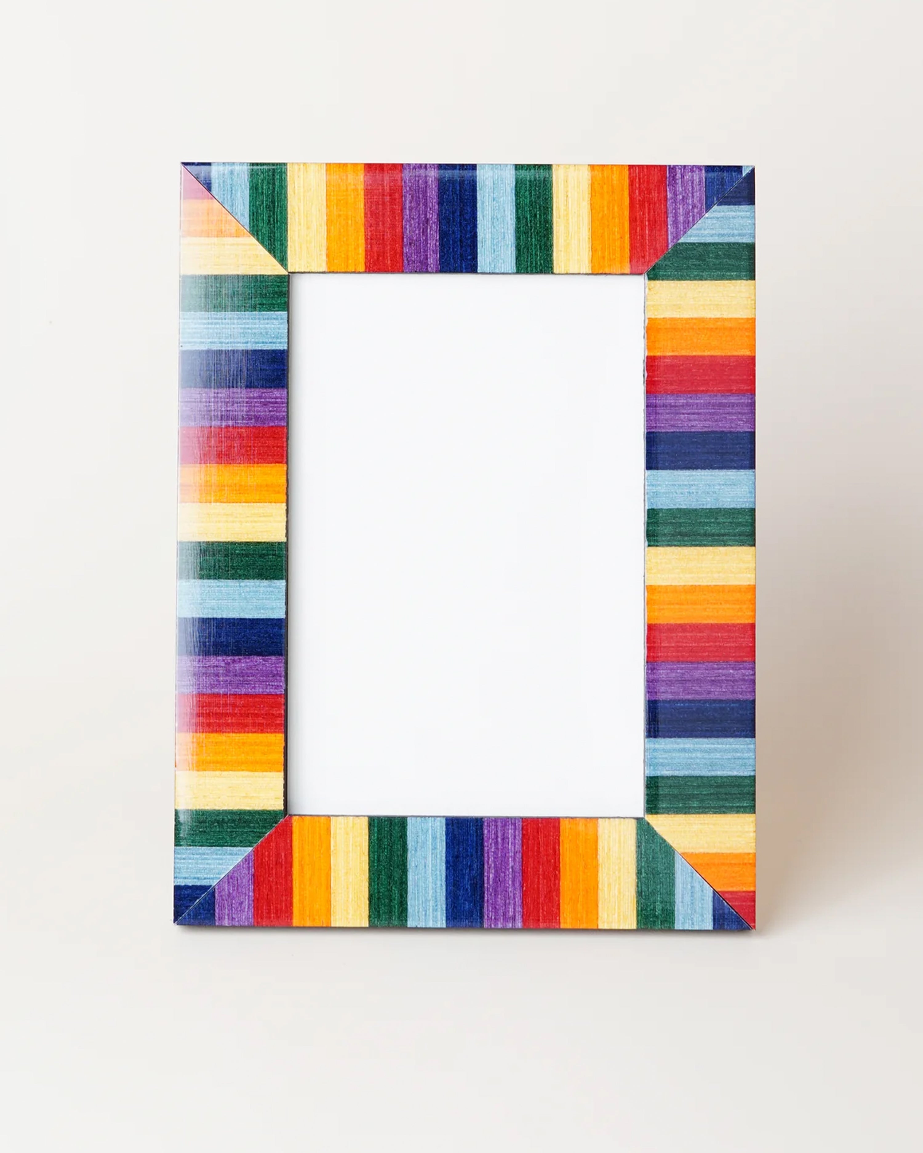 Gaia Rainbow Frame 13x18cm