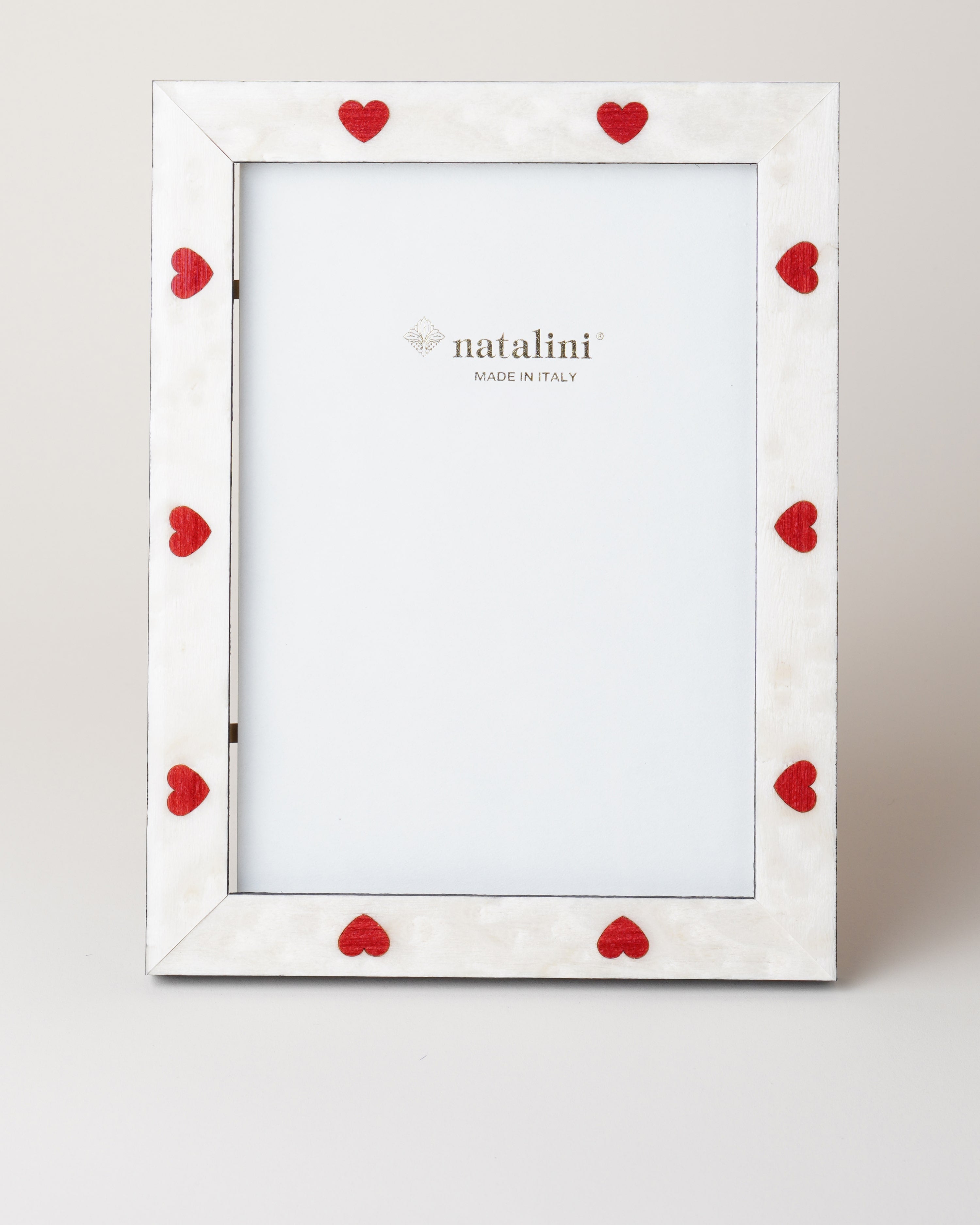 White Hearts Frame 20x25cm
