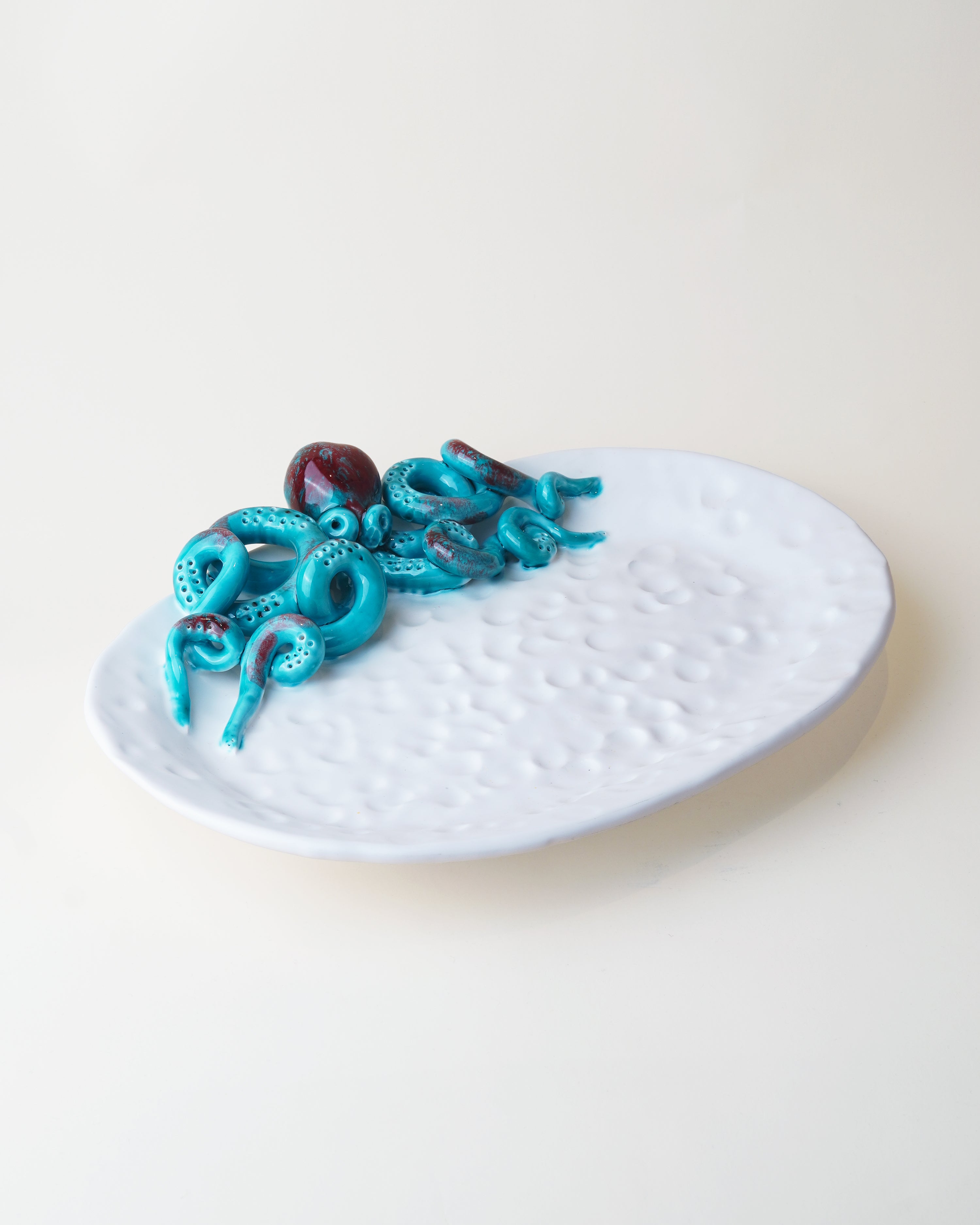 Octopus Oval Platter Matt L38cm