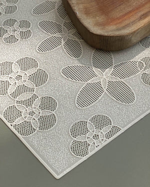 Cream Flowers Placemat