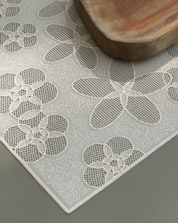 Cream Flowers Placemat