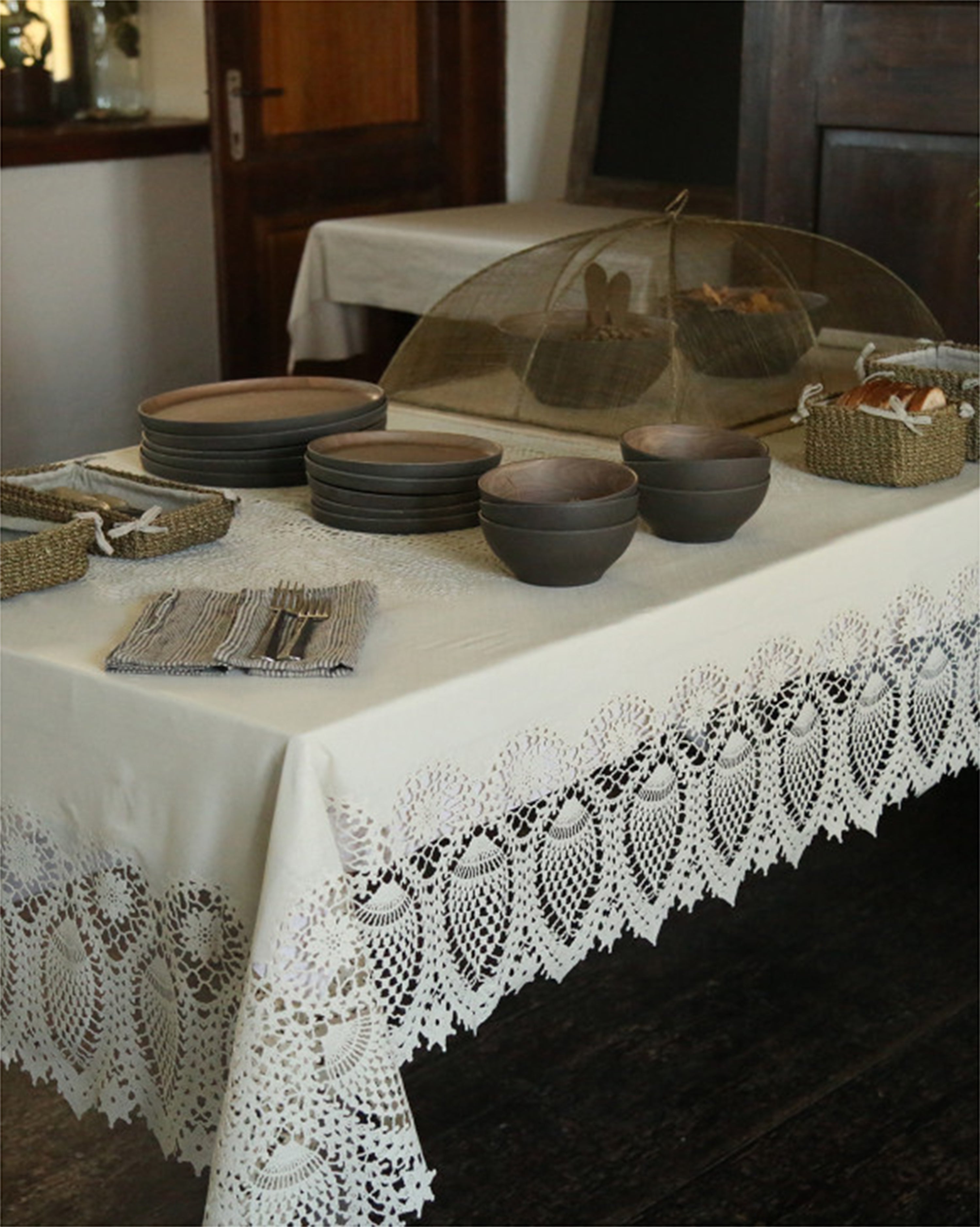 Sand Vinyl Lace Tablecloth