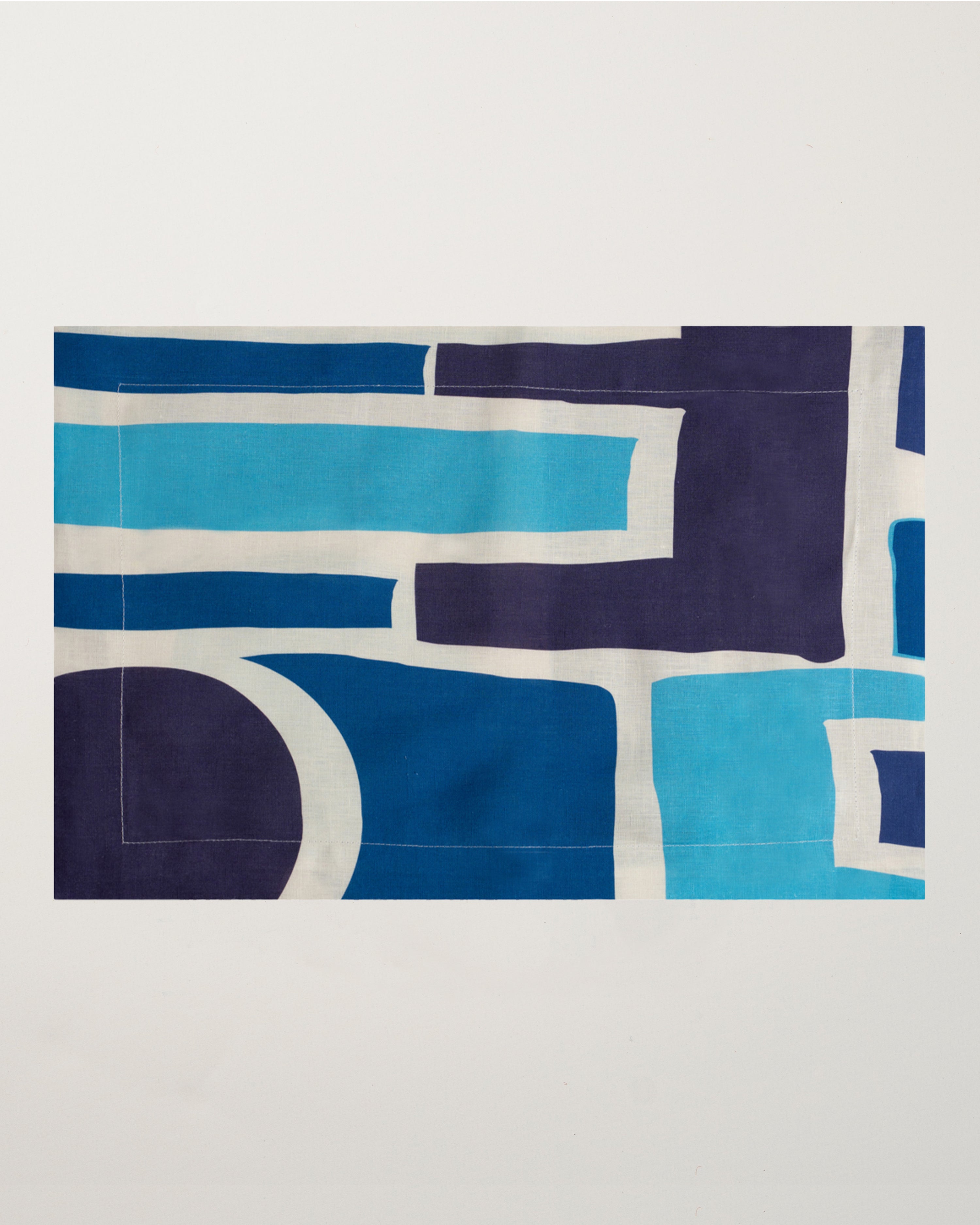 Set of 2 Shapes Blue Linen Placemats