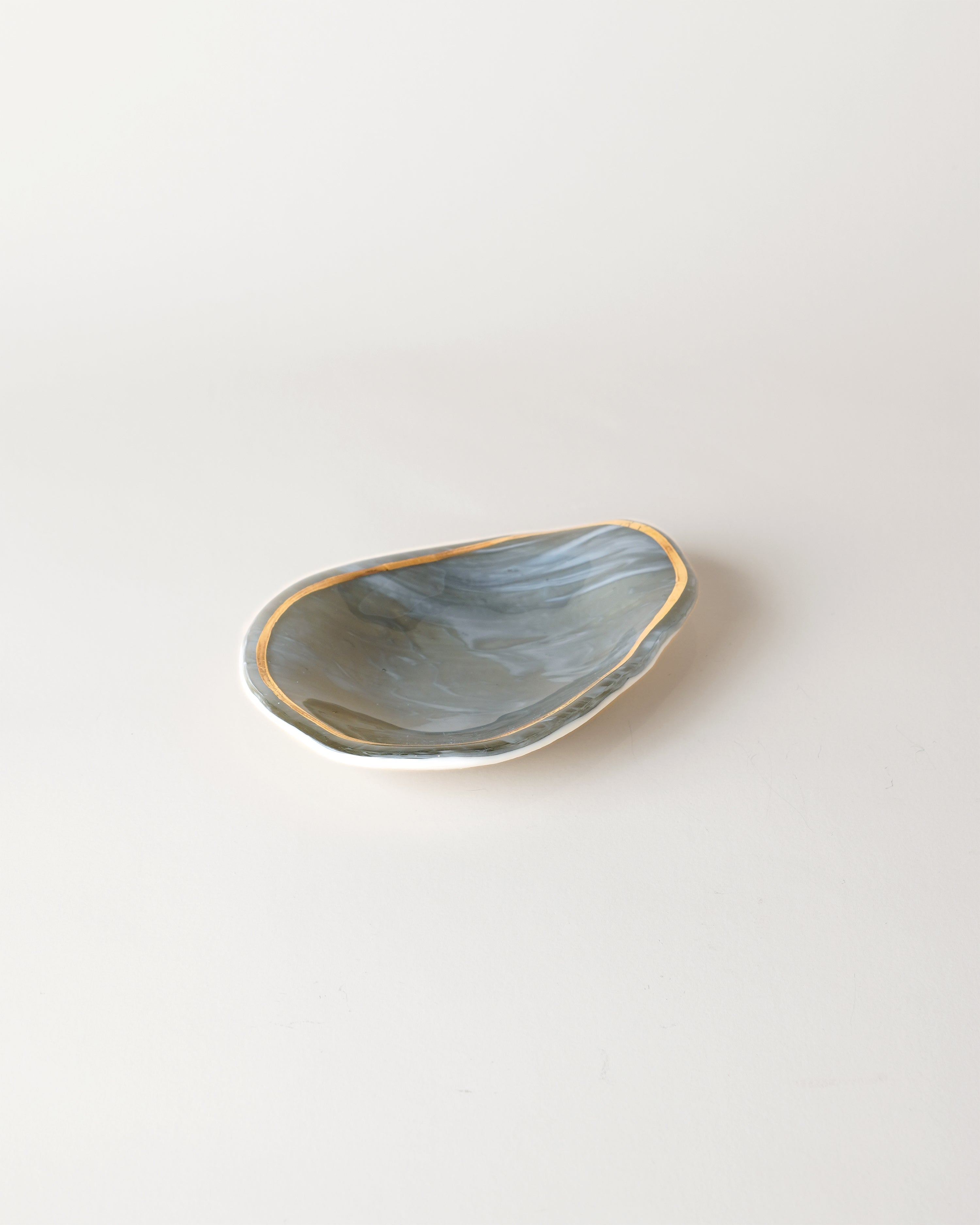 Small Oyster Dish Solid Marble Grey