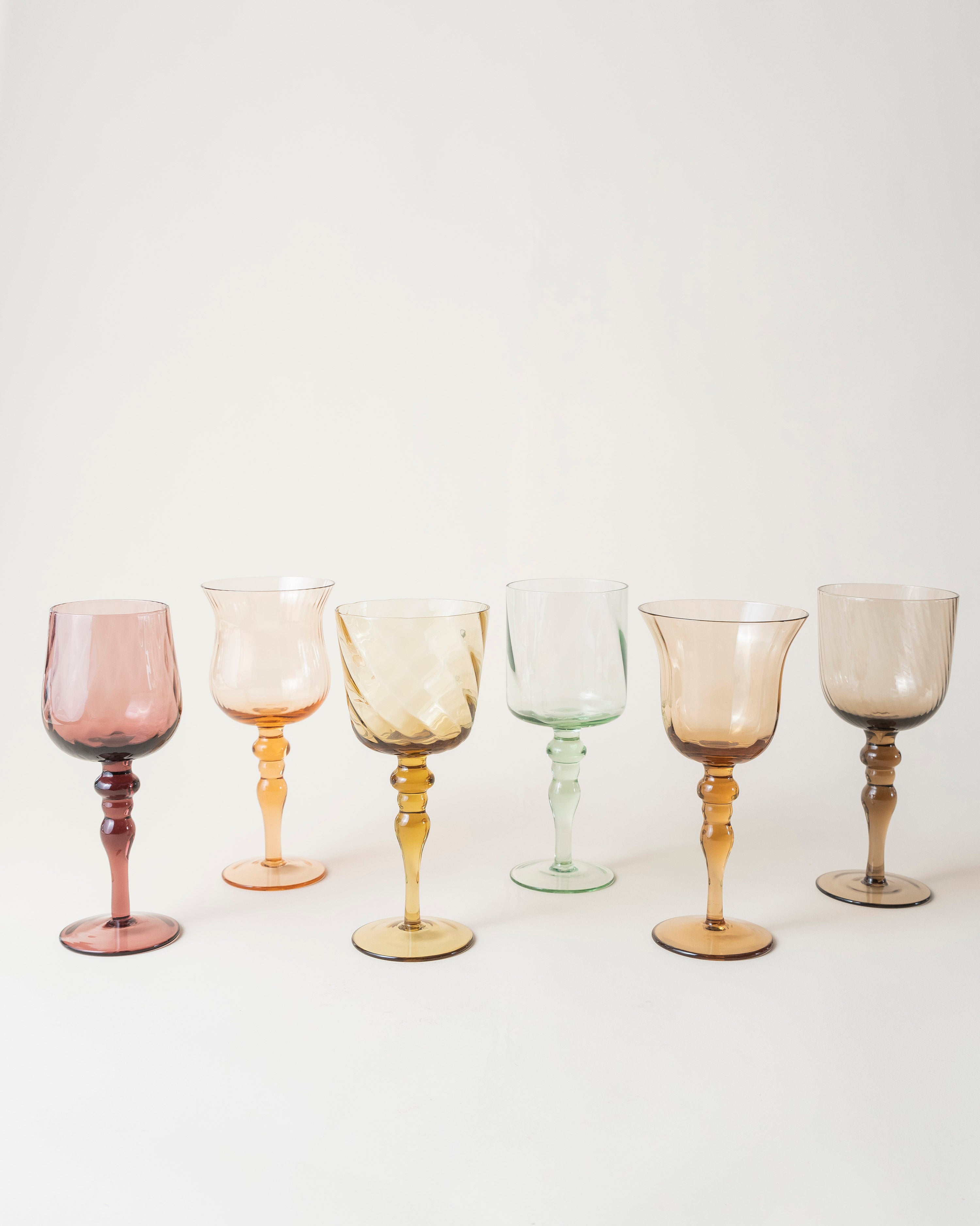 6 Set Wine Glasses/Amber Pink