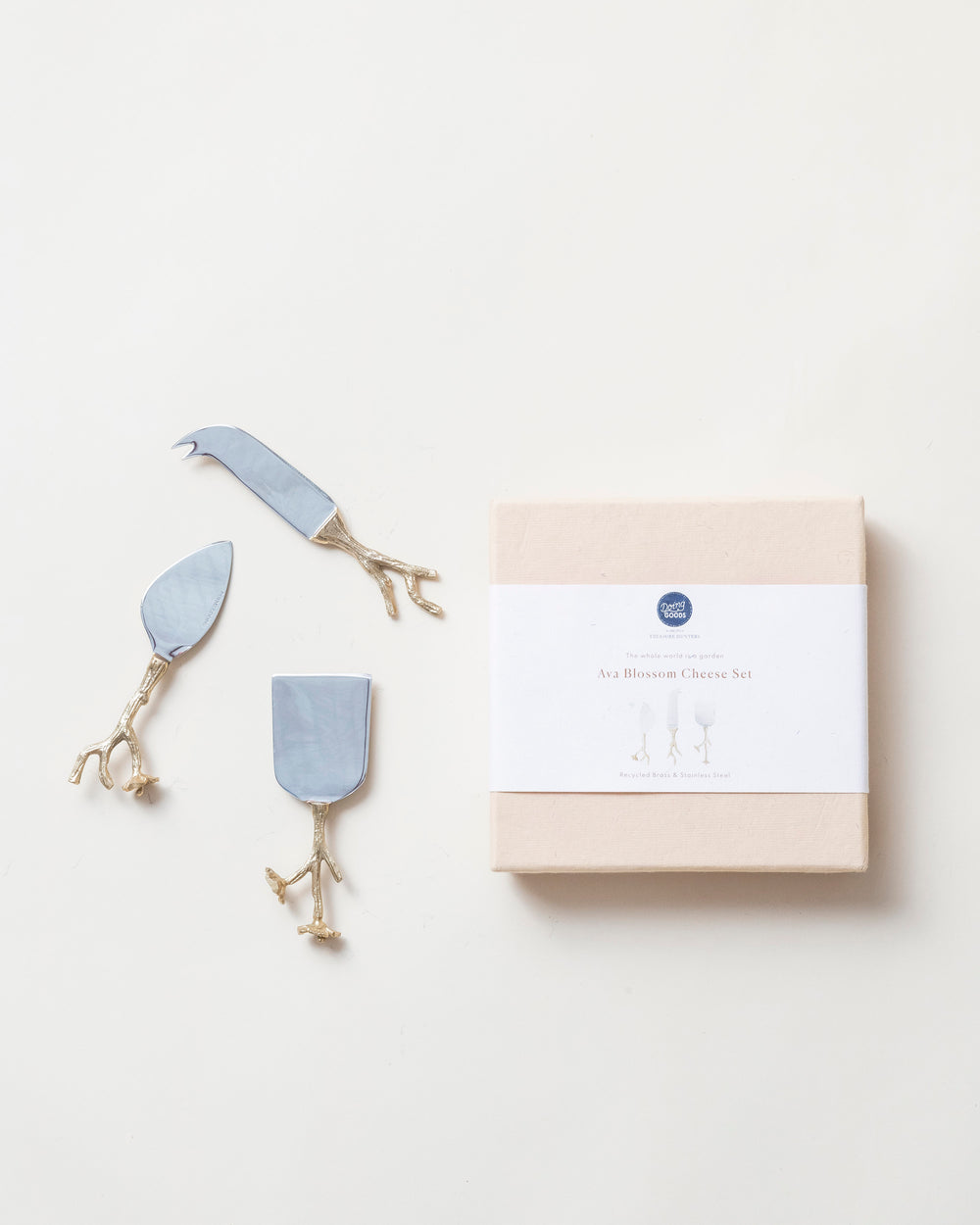 Ava Blossom Cheese Set in Giftbox