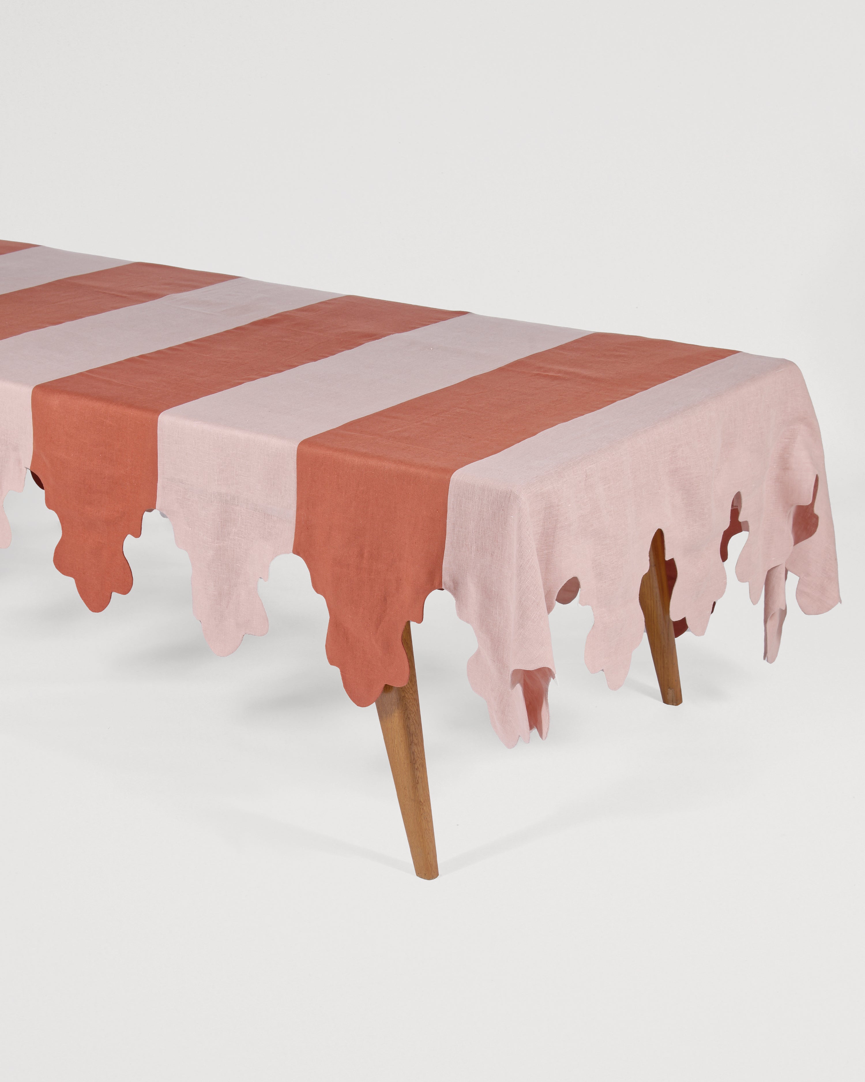 Sultana Tablecloth Pink/Terracotta