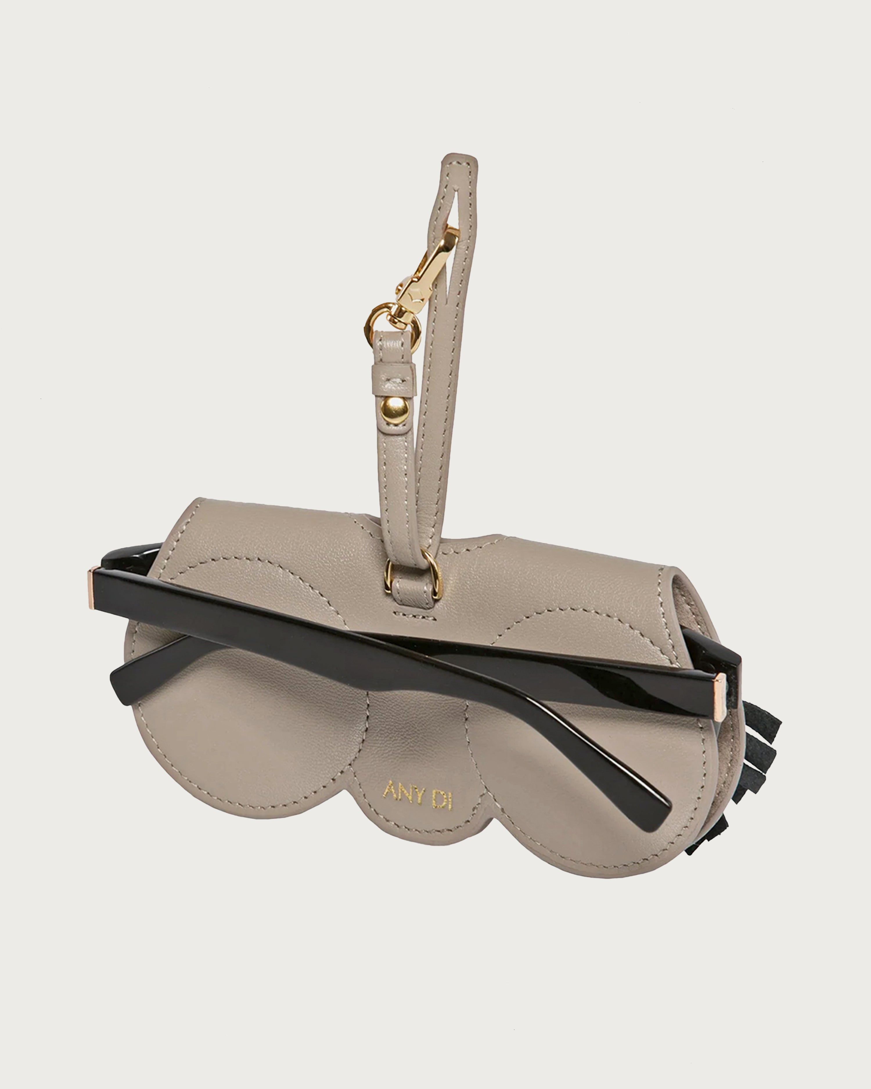 SunCover Glasses Case Flirty Lashes