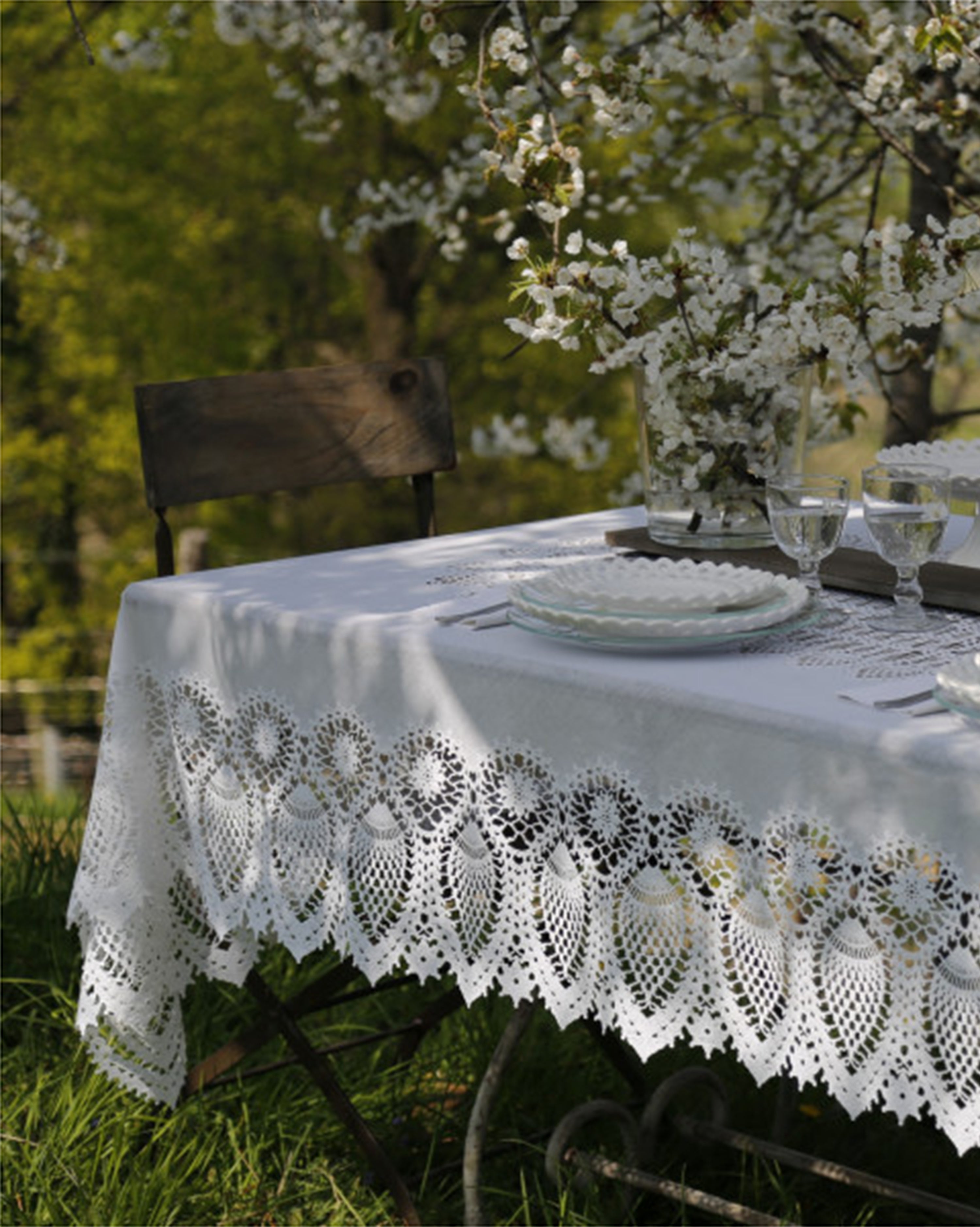 White Vinyl Lace Tablecloth