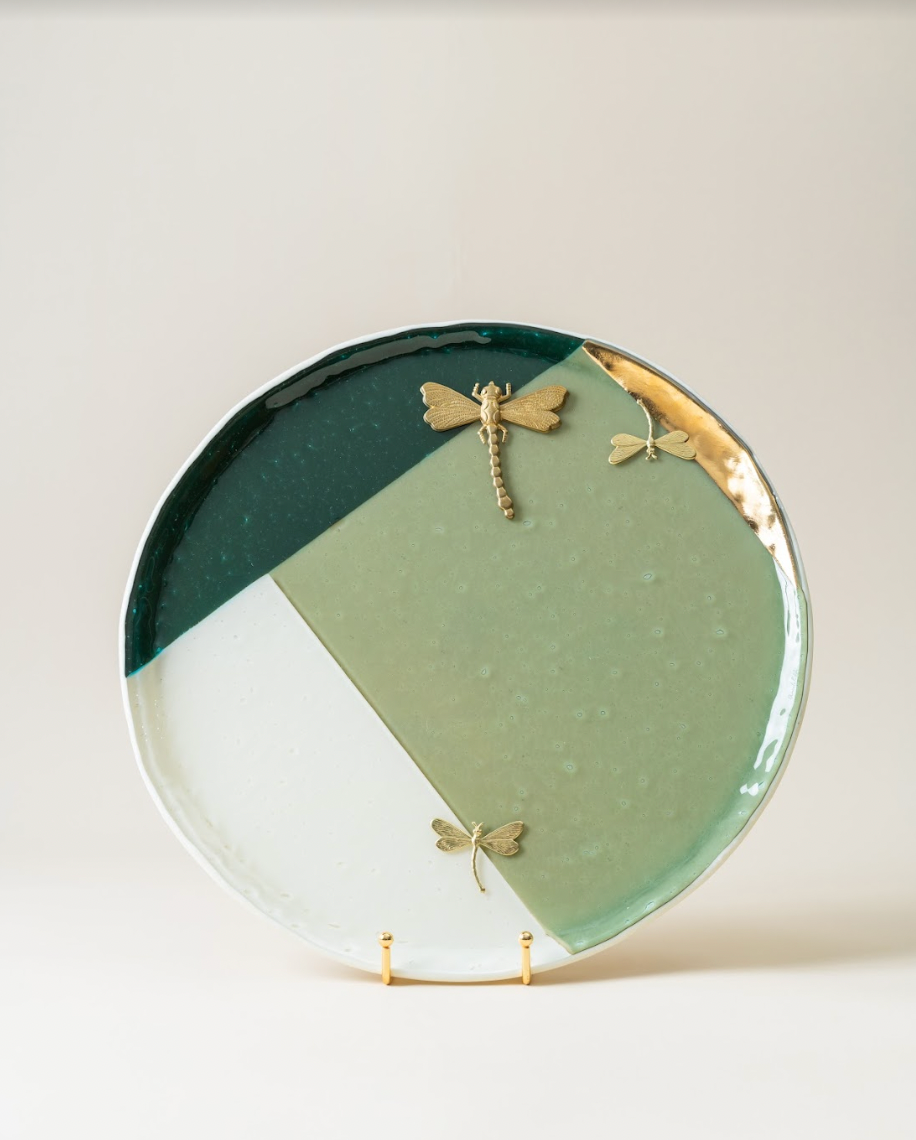 Green Plate/Dragonfly