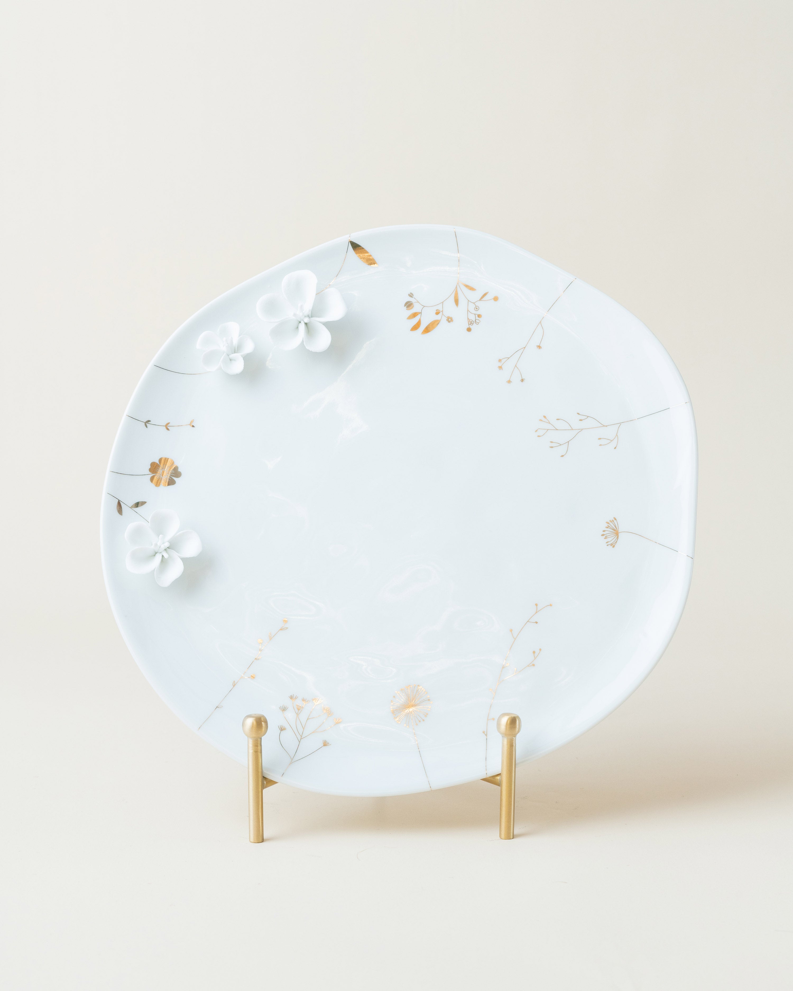 Plate/Gold Flowers D28cm