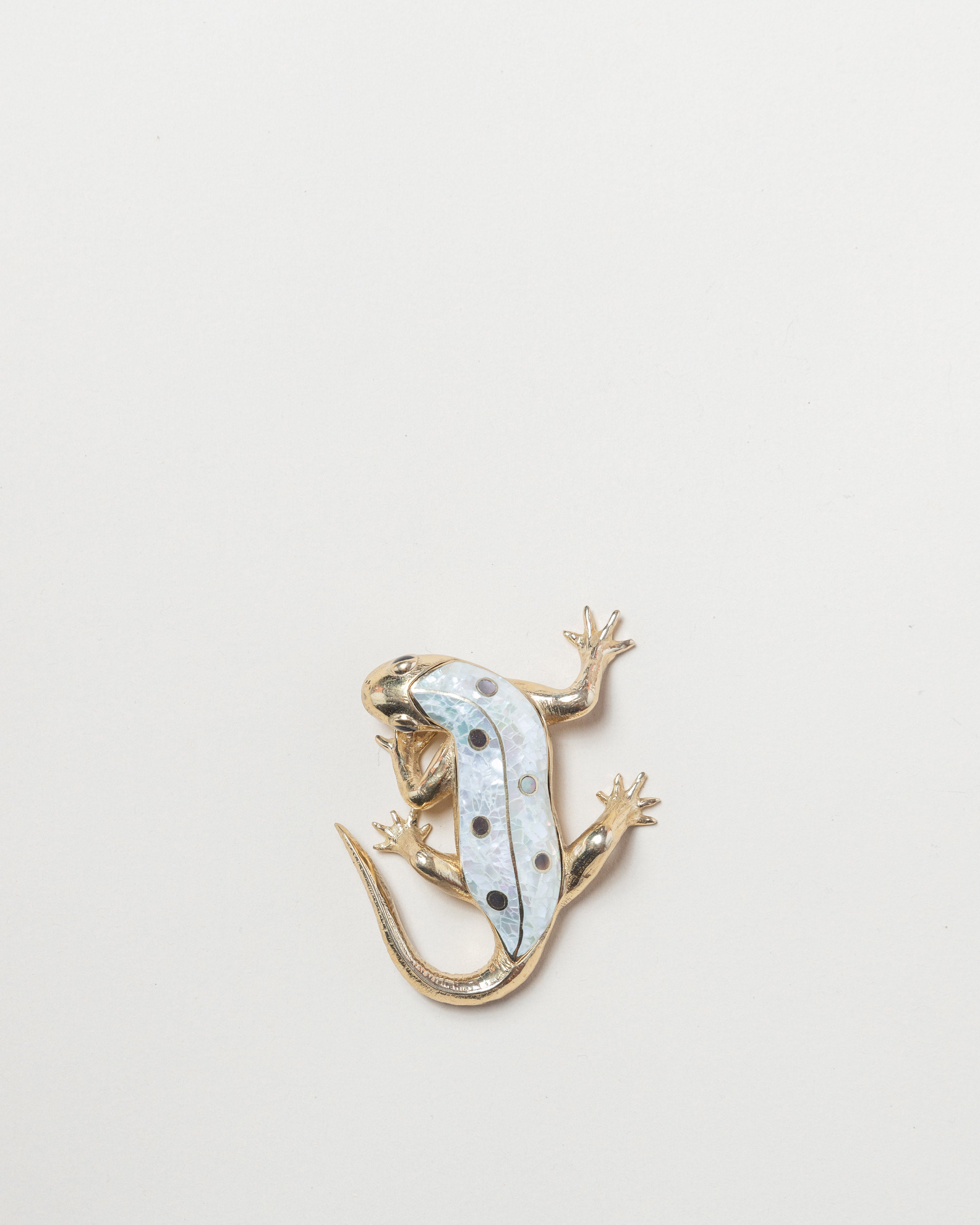 Small Salamander Box/White Pearl